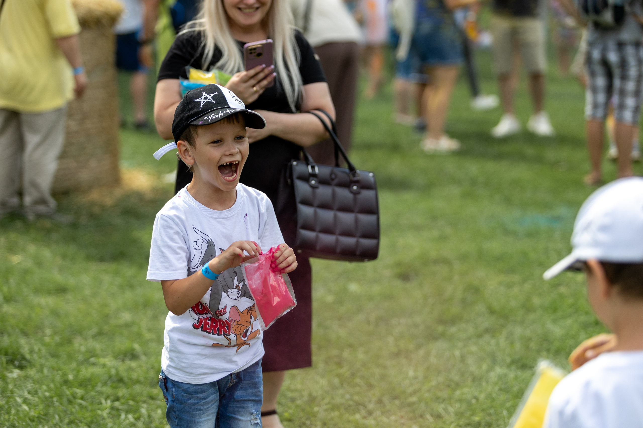Детифест. Профессиональный интерьерный и репортажный фотограф Минск и РБ. Максим Орлов