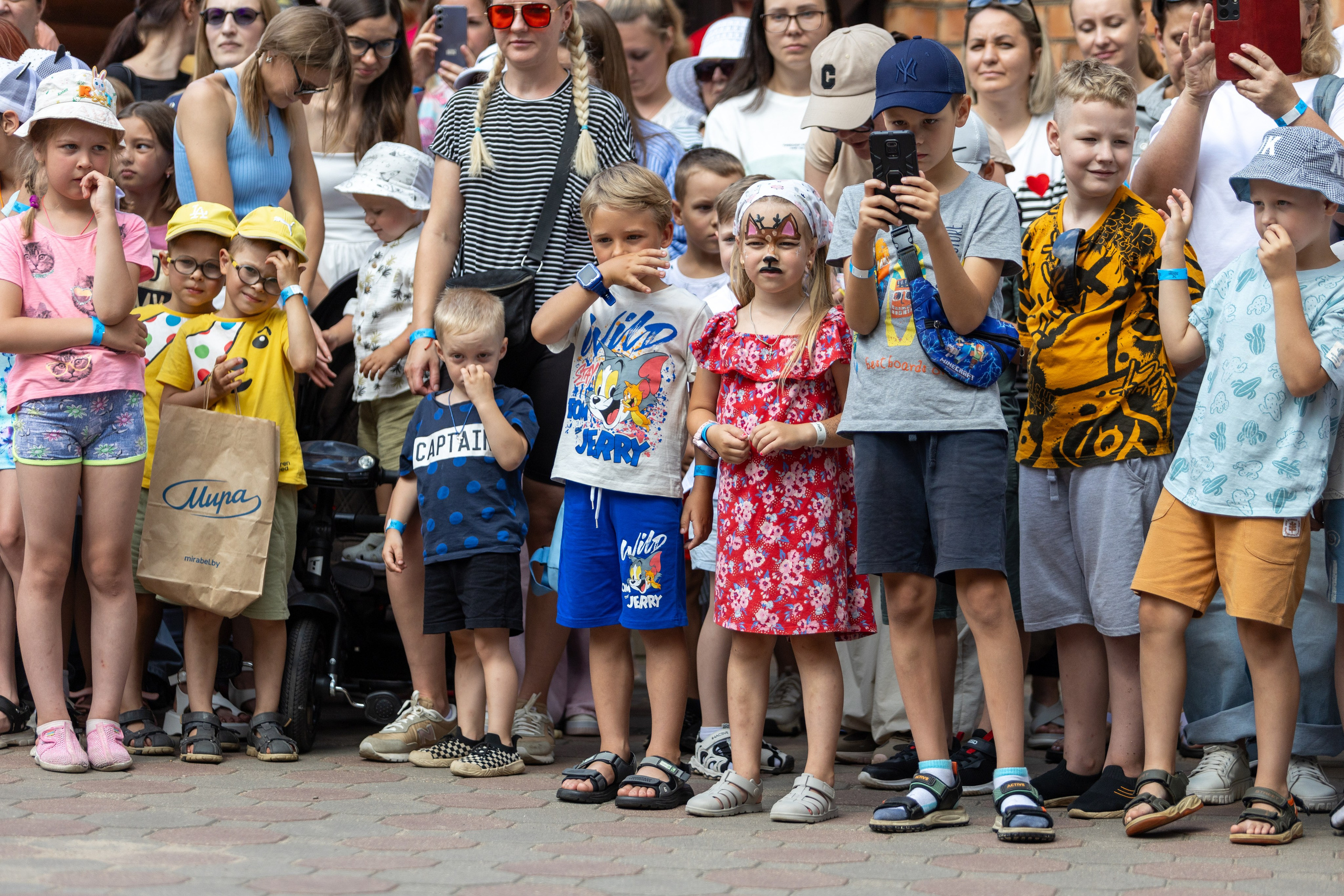 Детифест. Профессиональный интерьерный и репортажный фотограф Минск и РБ. Максим Орлов