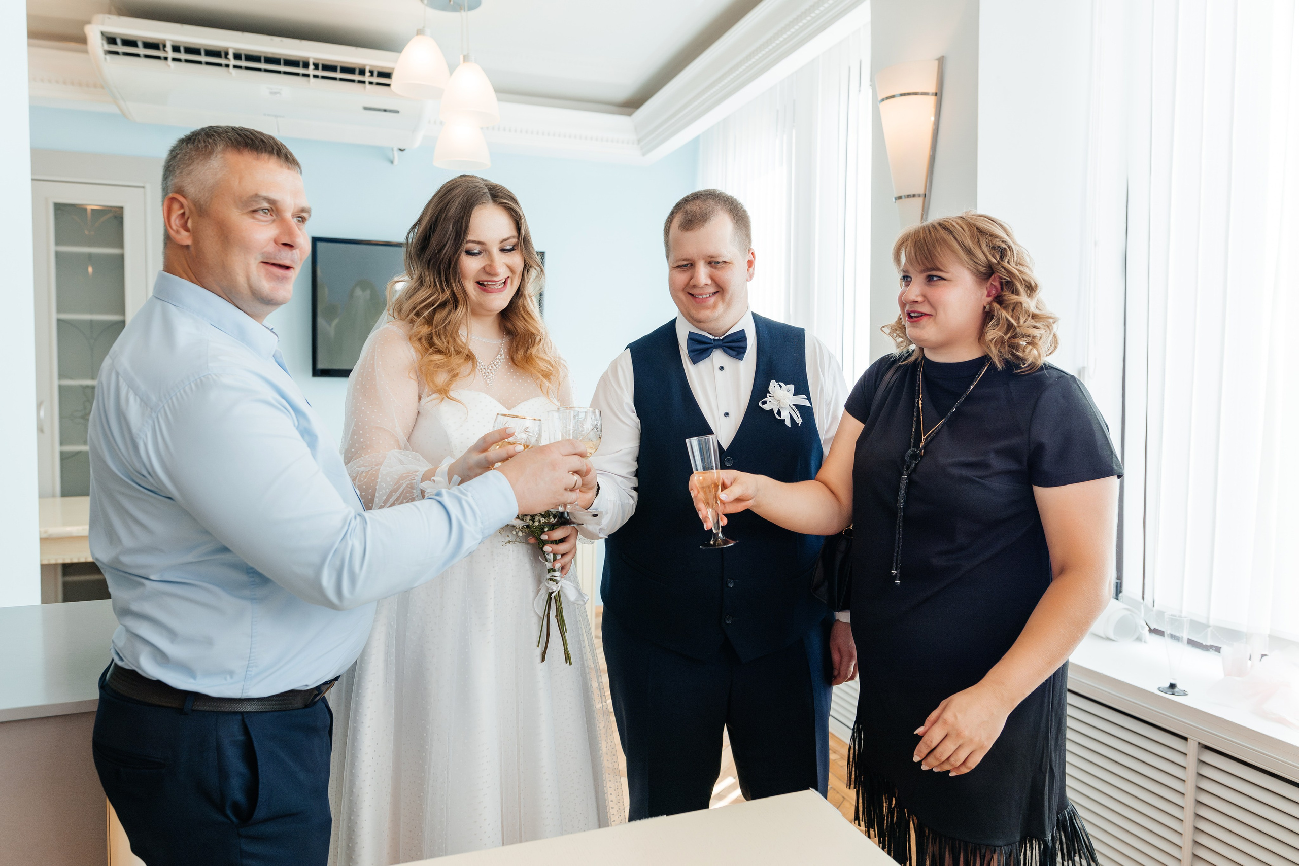 Свадебная фотосессия Рената и Натальи. Профессиональный интерьерный и репортажный фотограф Минск и РБ. Максим Орлов