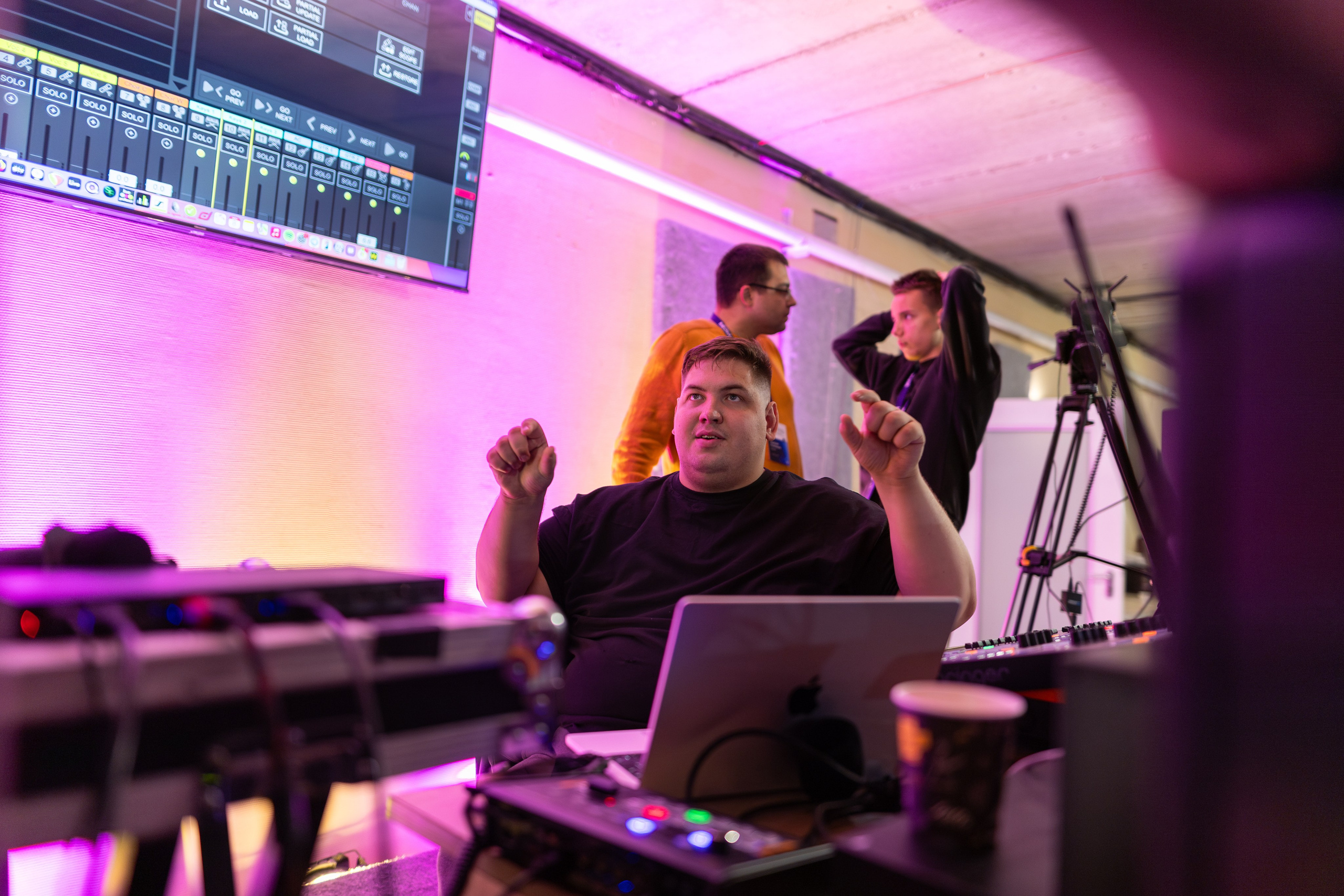 Конференция Medialive 2024. День второй. Профессиональный интерьерный и репортажный фотограф Минск и РБ. Максим Орлов