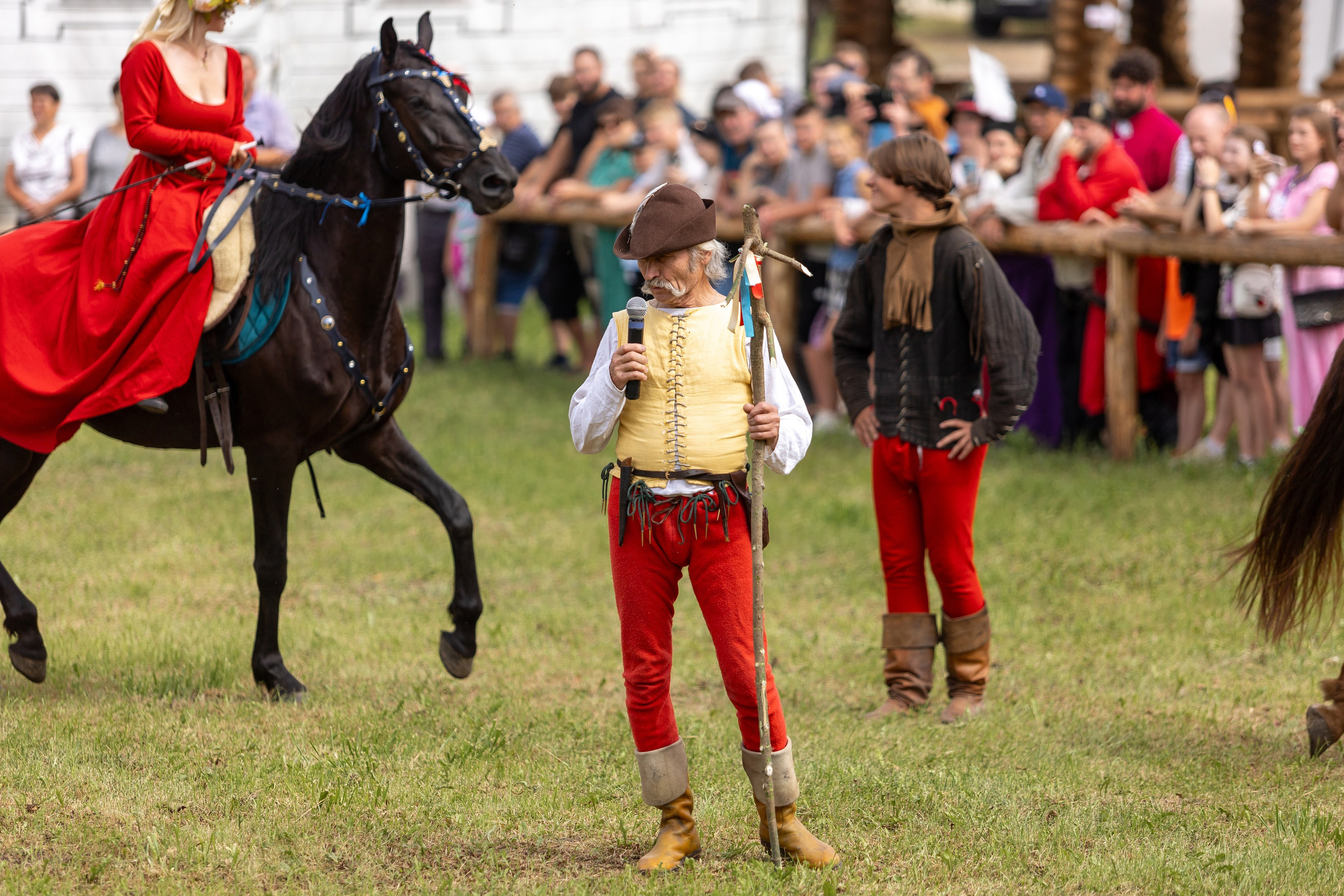 Рыцарский фест. Мстиславль. Профессиональный интерьерный и репортажный фотограф Минск и РБ. Максим Орлов
