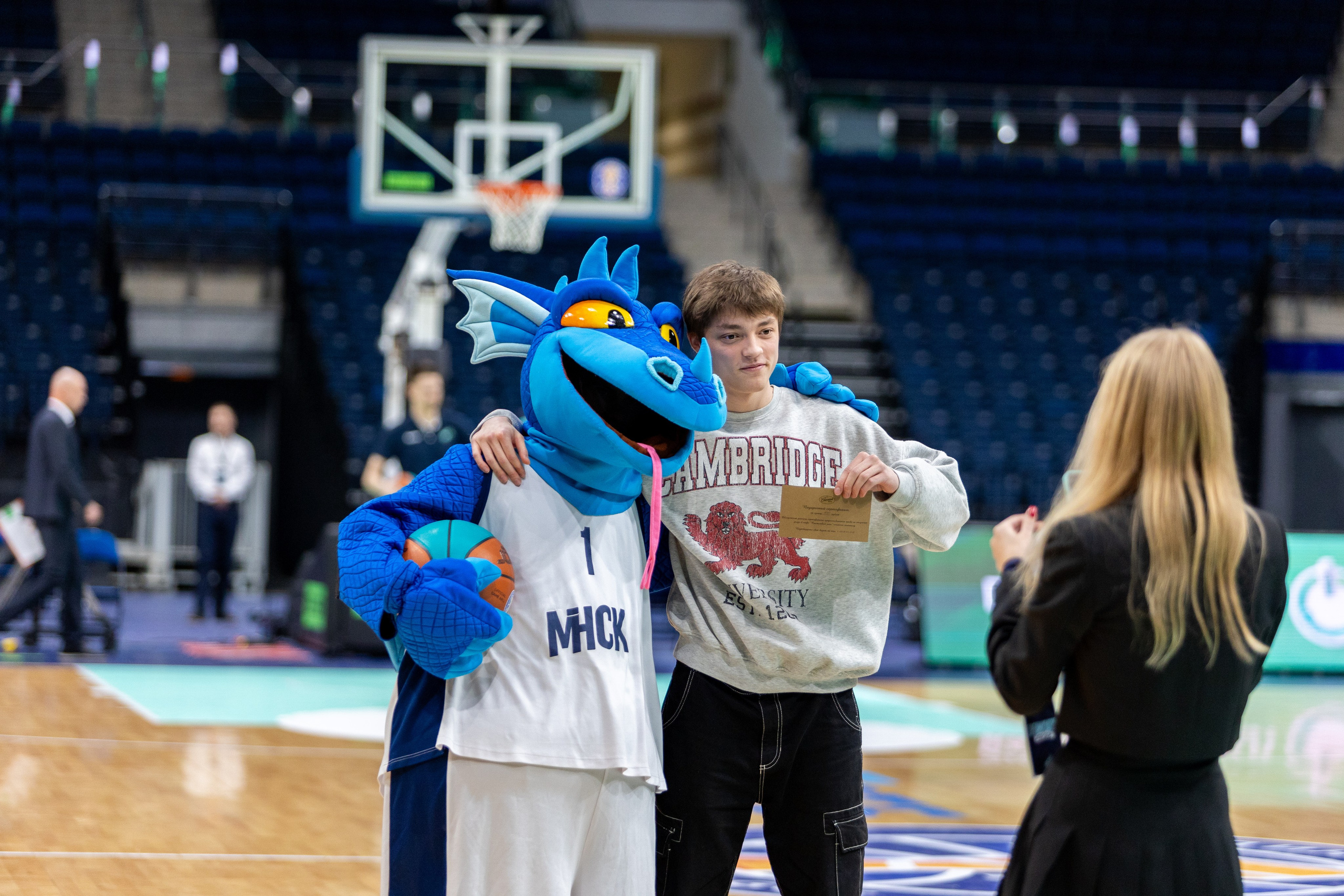 Баскетбол. Лучшие кадры. Минск — Уралмаш 13.02.2024. Профессиональный интерьерный и репортажный фотограф Минск и РБ. Максим Орлов