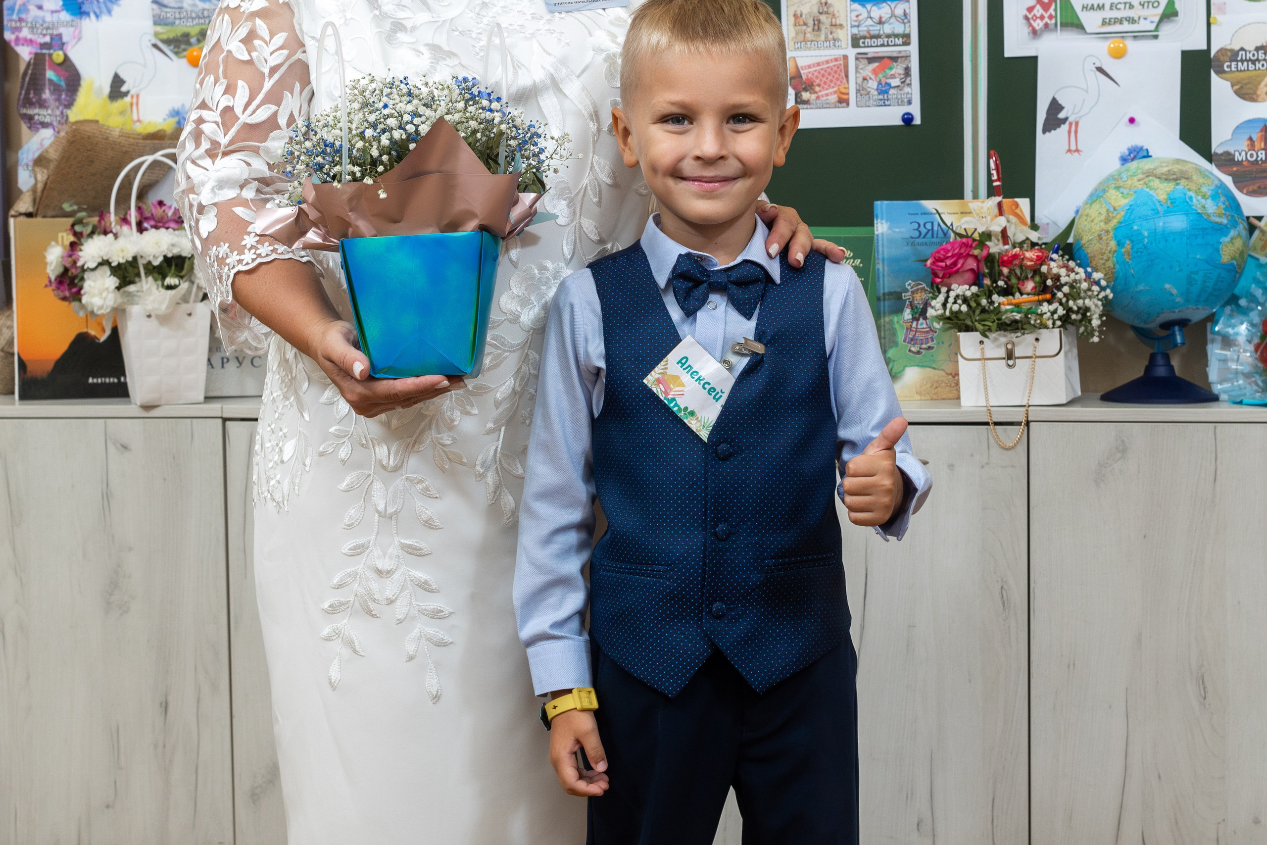 Линейка 1-го сентября. Профессиональный интерьерный и репортажный фотограф Минск и РБ. Максим Орлов