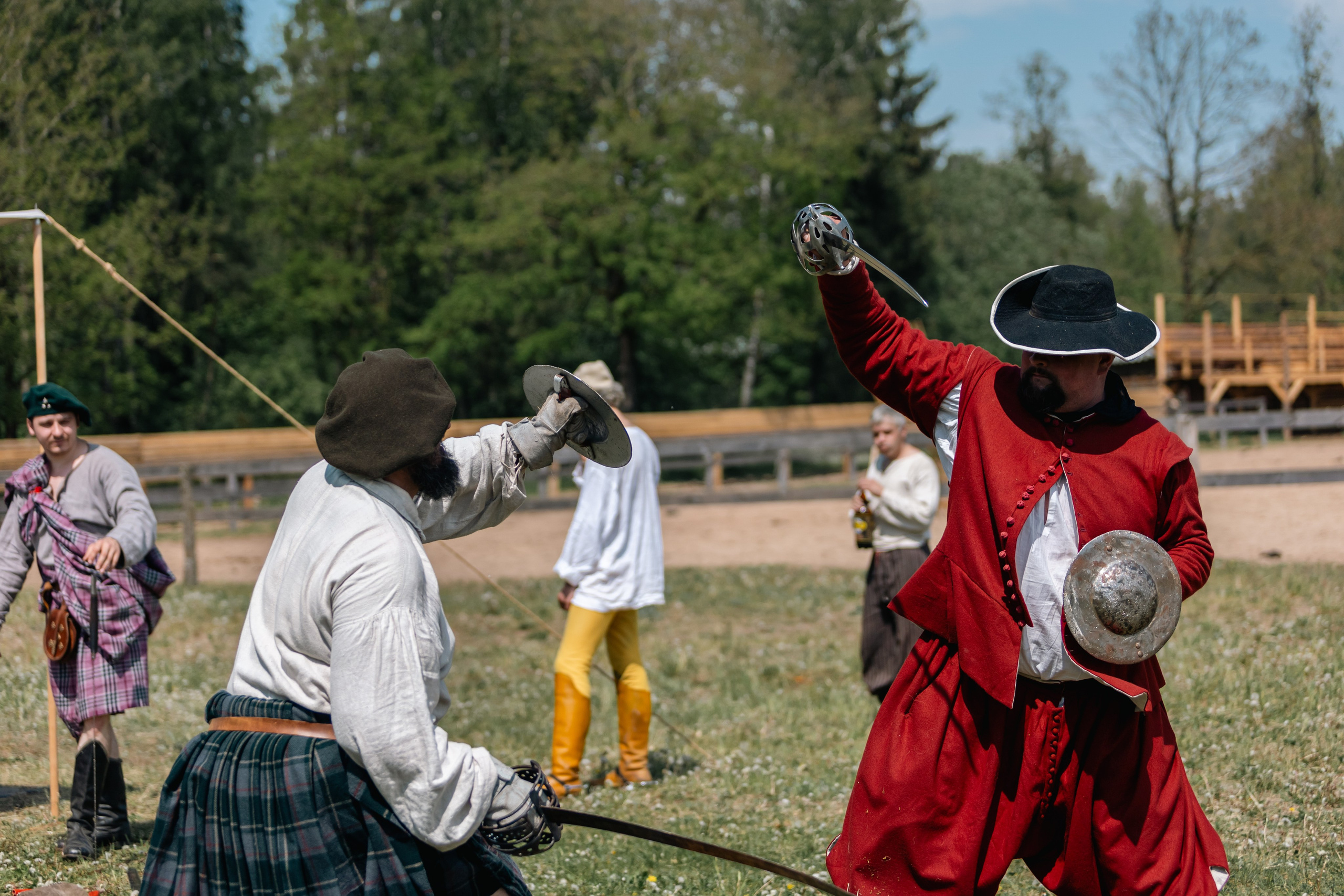 Золотая шпора. Маневры 17 века. Профессиональный интерьерный и репортажный фотограф Минск и РБ. Максим Орлов