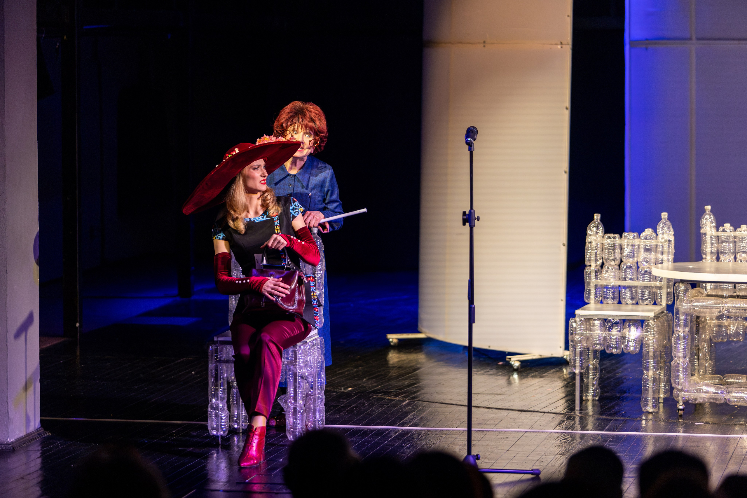 Новый театр «Нобелевская неделя». Профессиональный интерьерный и репортажный фотограф Минск и РБ. Максим Орлов