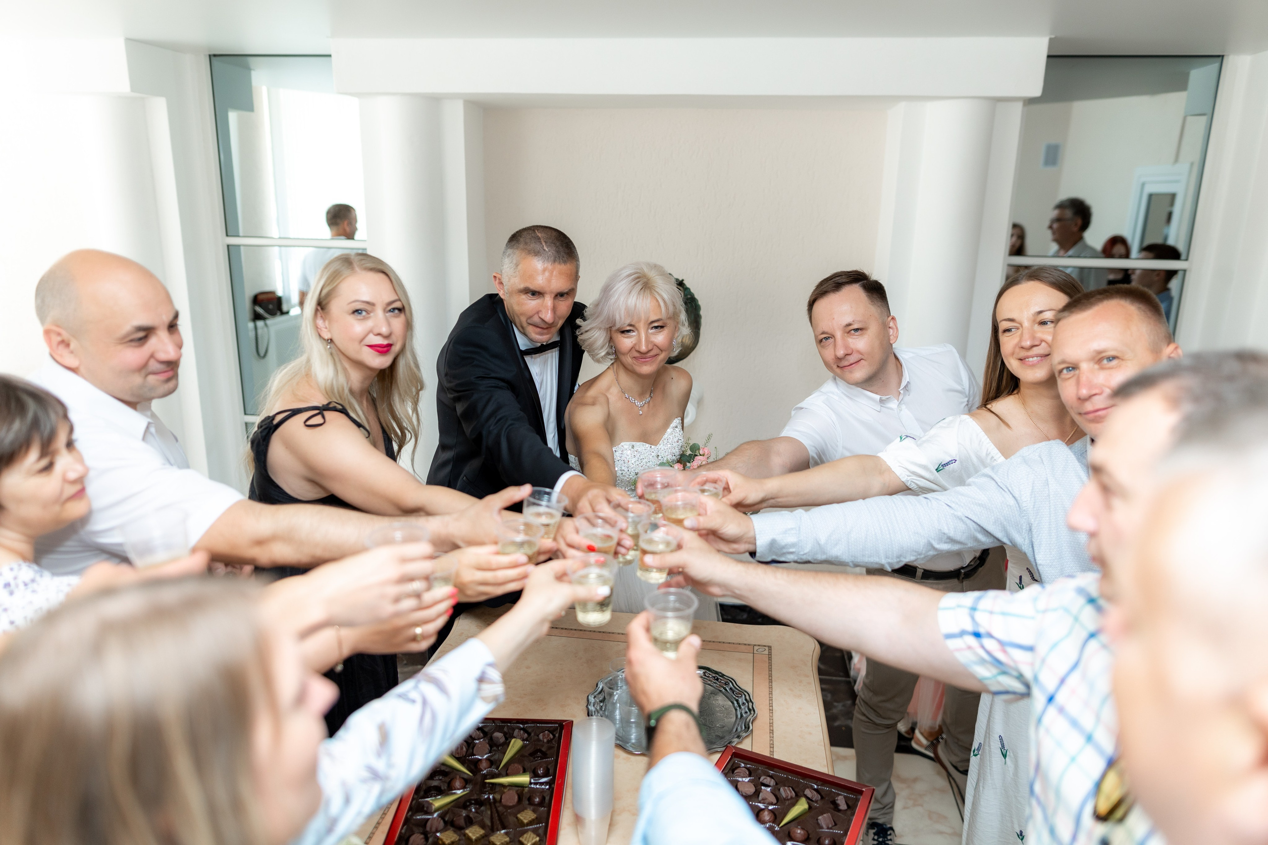 Свадебная фотосессия Андрея и Елены. Профессиональный интерьерный и репортажный фотограф Минск и РБ. Максим Орлов