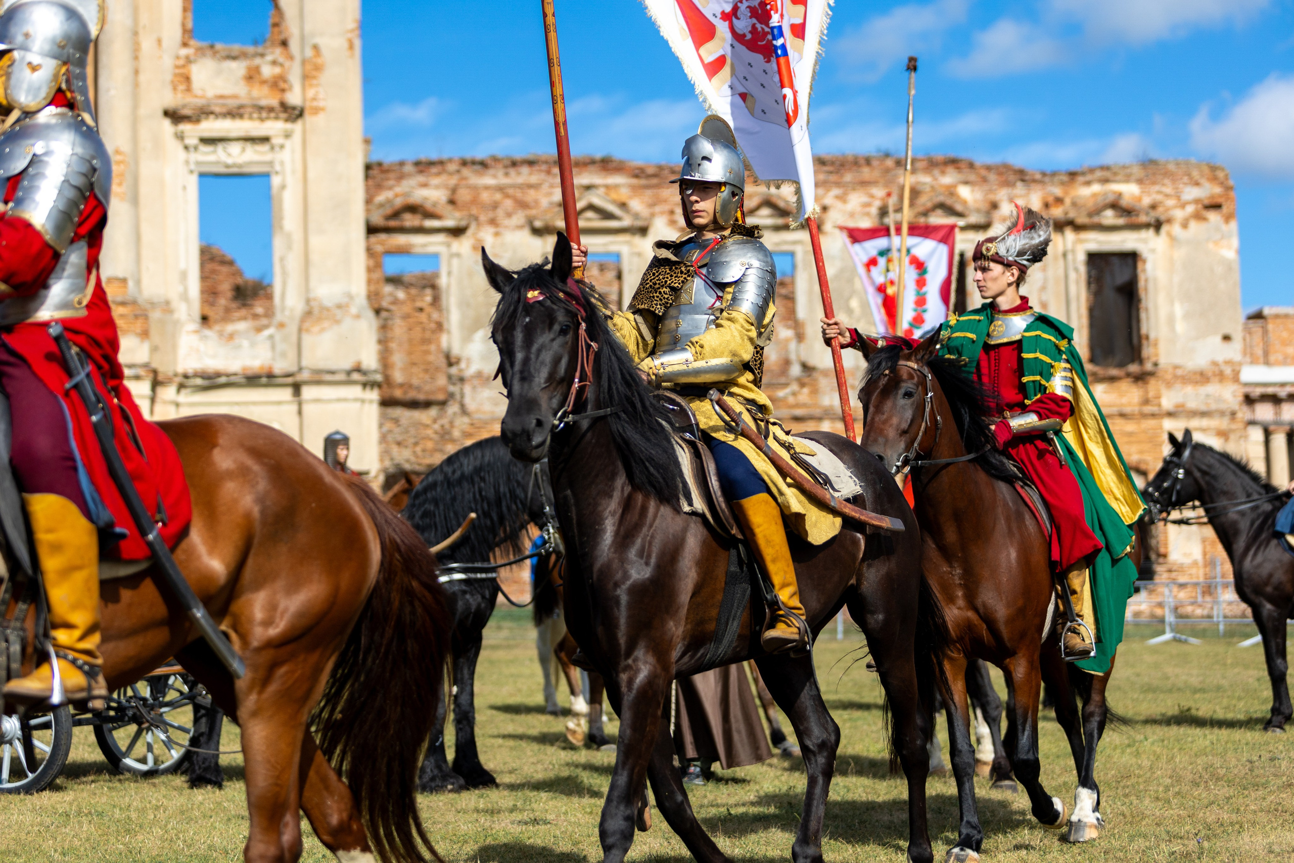 100-летие Пинской Епархии. Парад. Профессиональный интерьерный и репортажный фотограф Минск и РБ. Максим Орлов