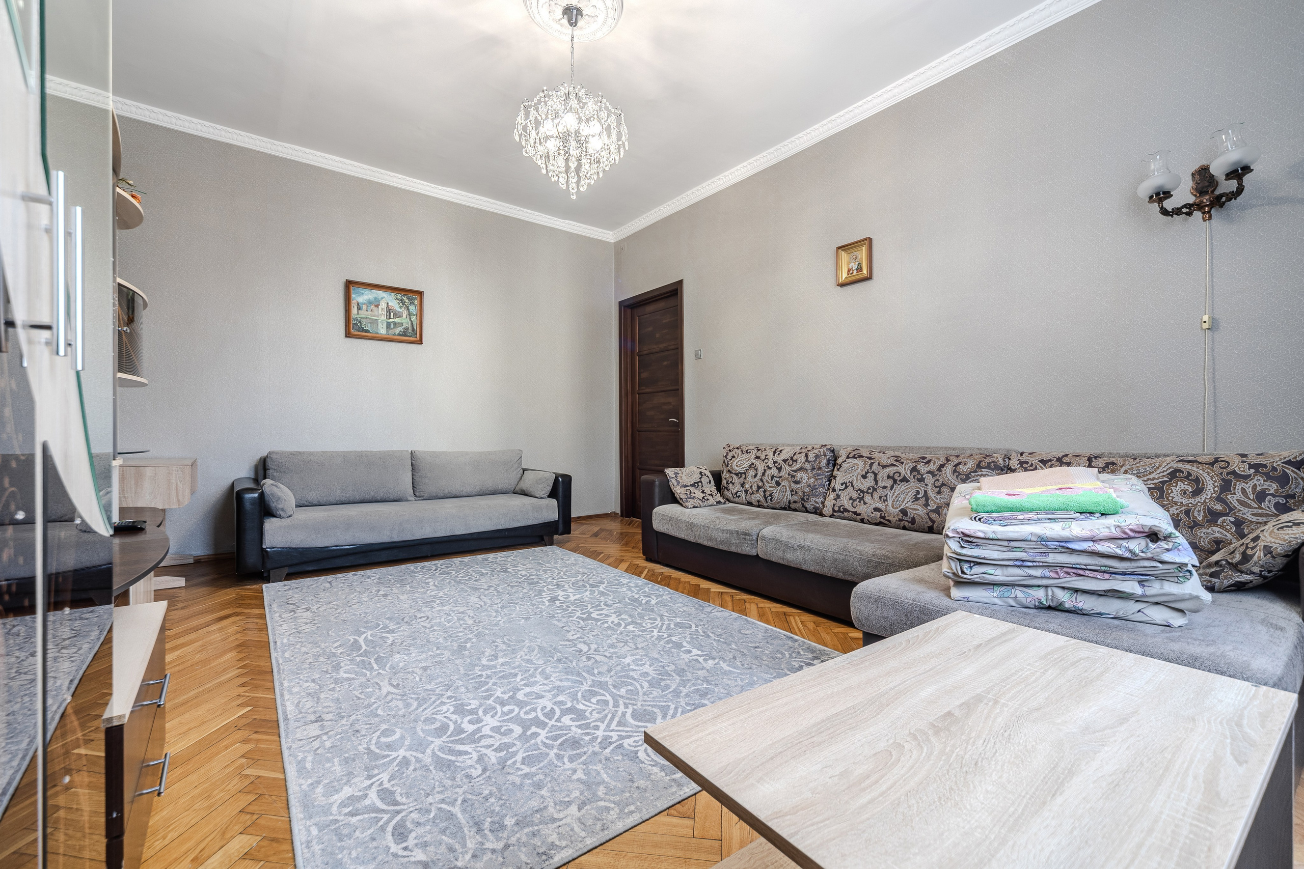 Купалы 11. Эконом вариант. Профессиональный интерьерный и репортажный фотограф Минск и РБ. Максим Орлов