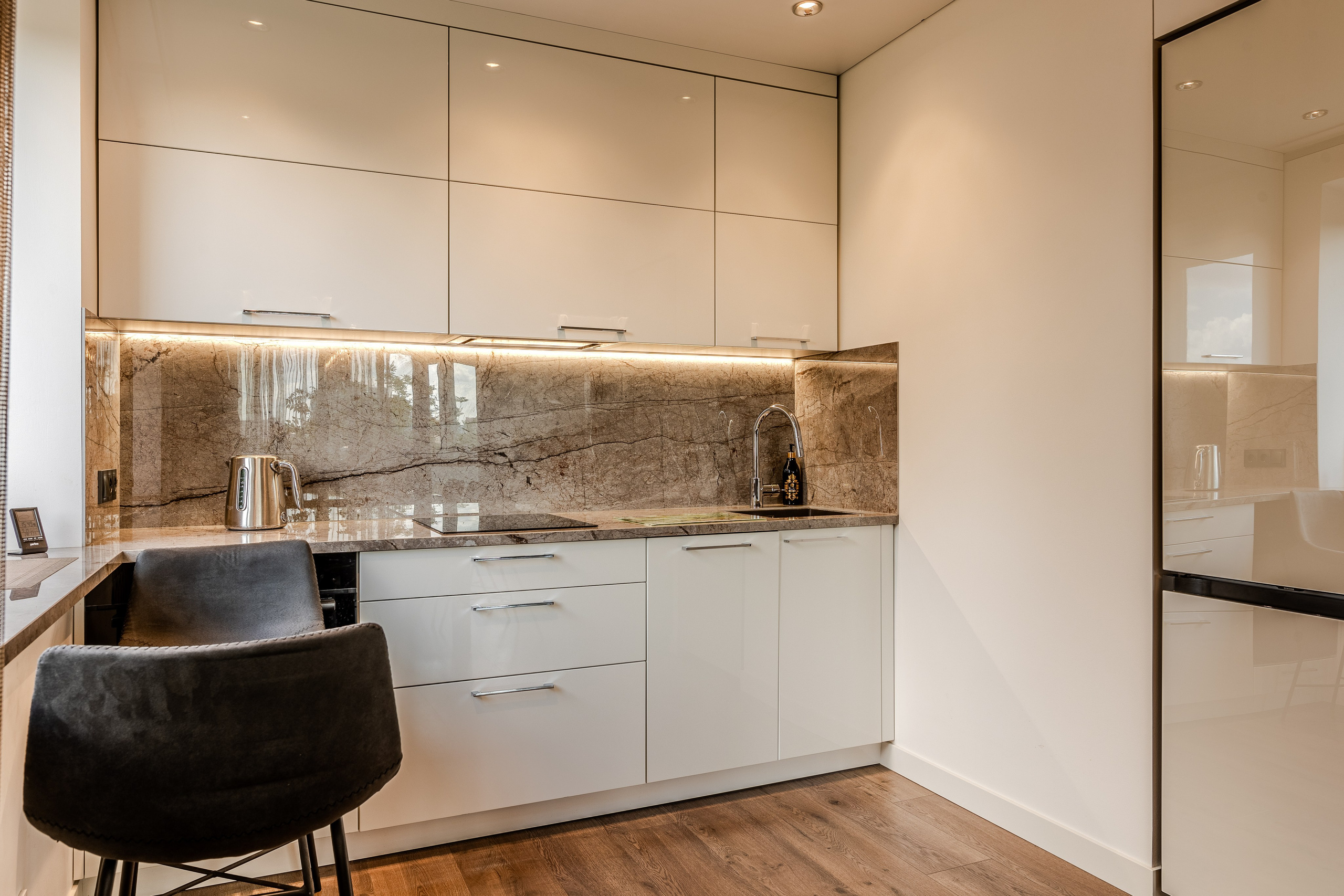 Пулихова 16. Для продажи. Профессиональный интерьерный и репортажный фотограф Минск и РБ. Максим Орлов