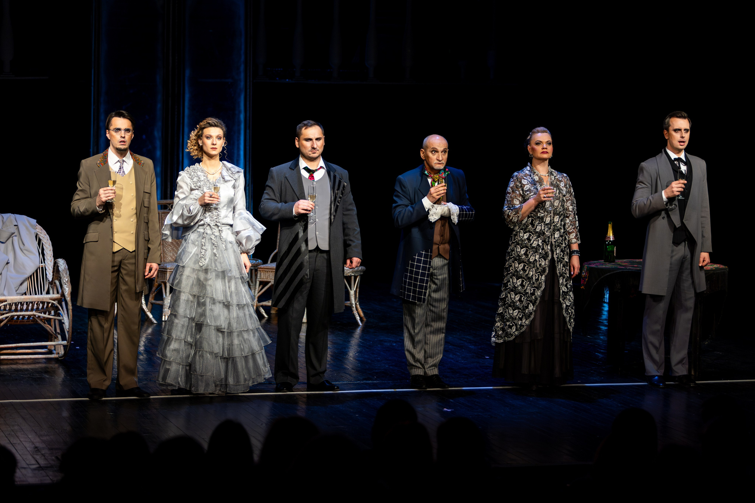 Новый театр «Я вещь». Профессиональный интерьерный и репортажный фотограф Минск и РБ. Максим Орлов