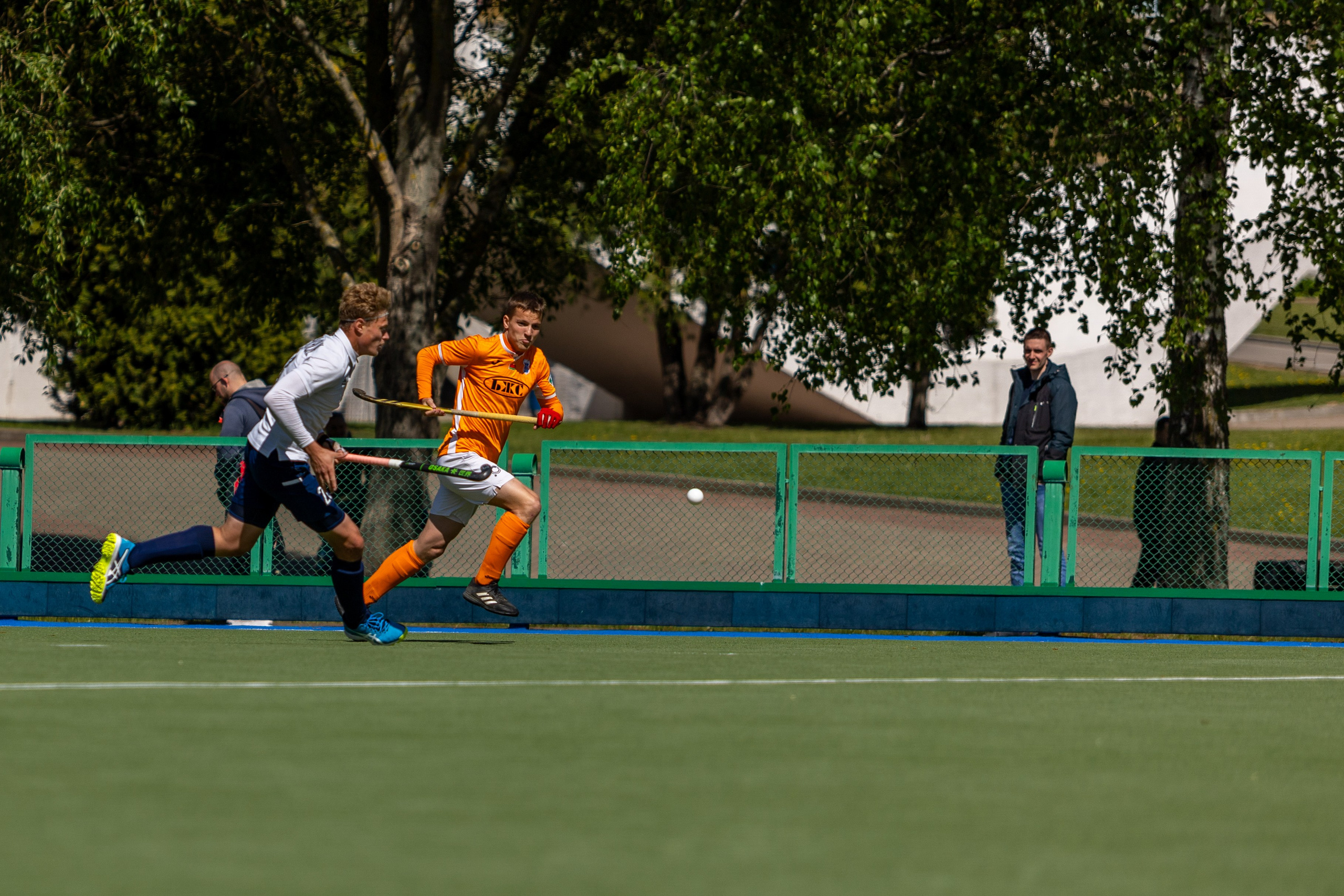 Хоккей на траве. ХК Минск — СК Строитель 12.05.2024. Профессиональный интерьерный и репортажный фотограф Минск и РБ. Максим Орлов
