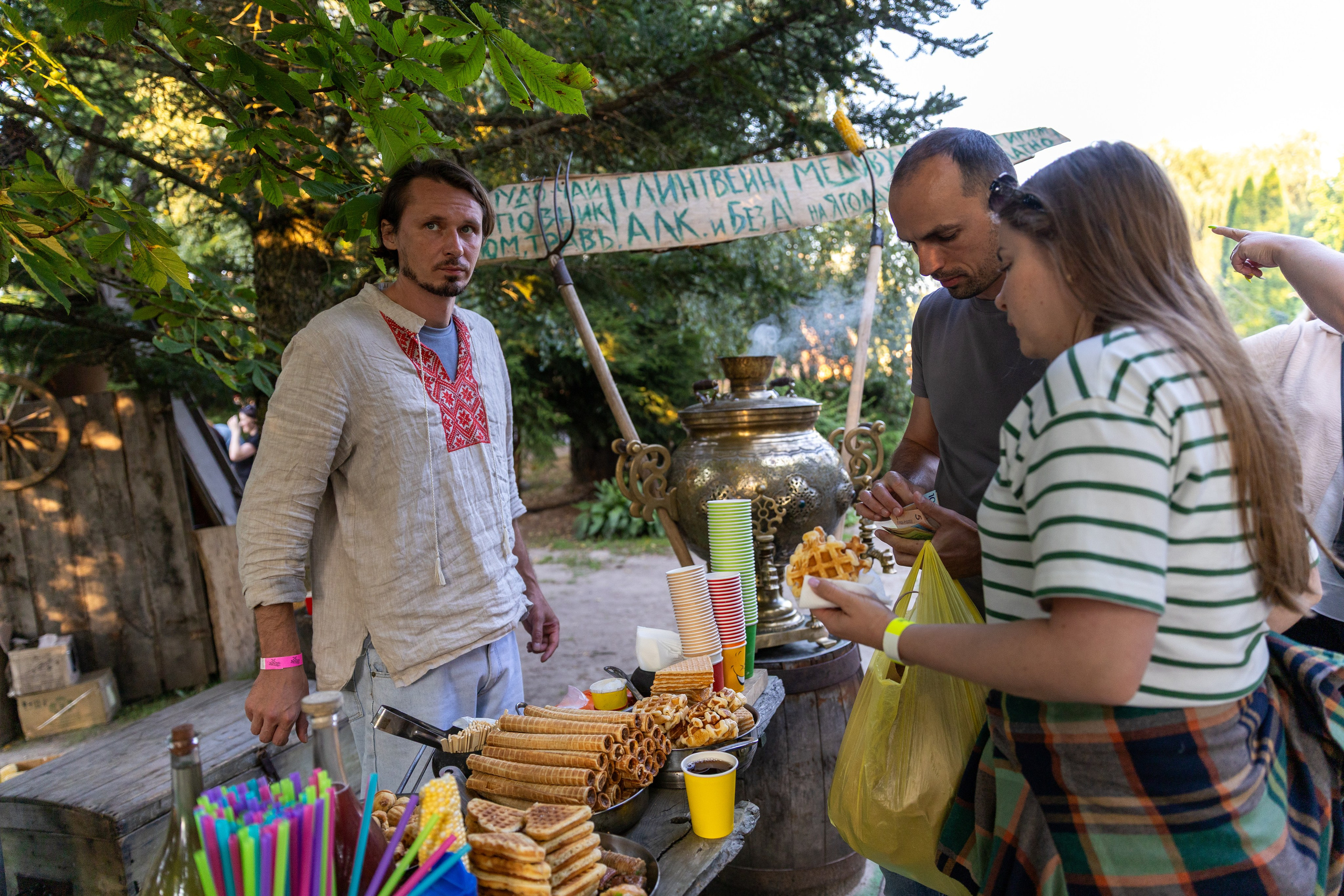 Дискохит. Профессиональный интерьерный и репортажный фотограф Минск и РБ. Максим Орлов