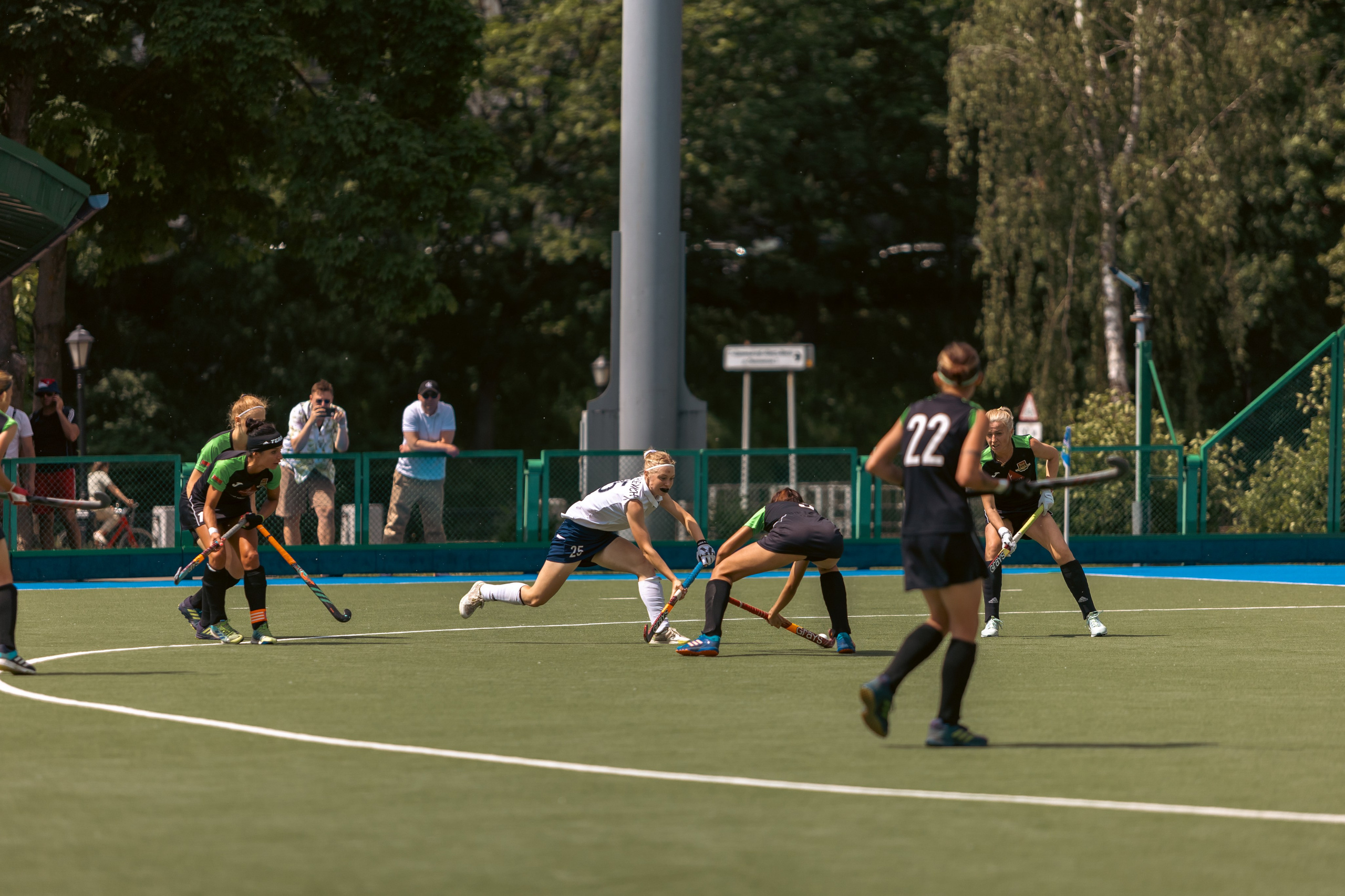 Хоккей на траве. Девушки. Минск — Текстильщик 29.052024. Профессиональный интерьерный и репортажный фотограф Минск и РБ. Максим Орлов