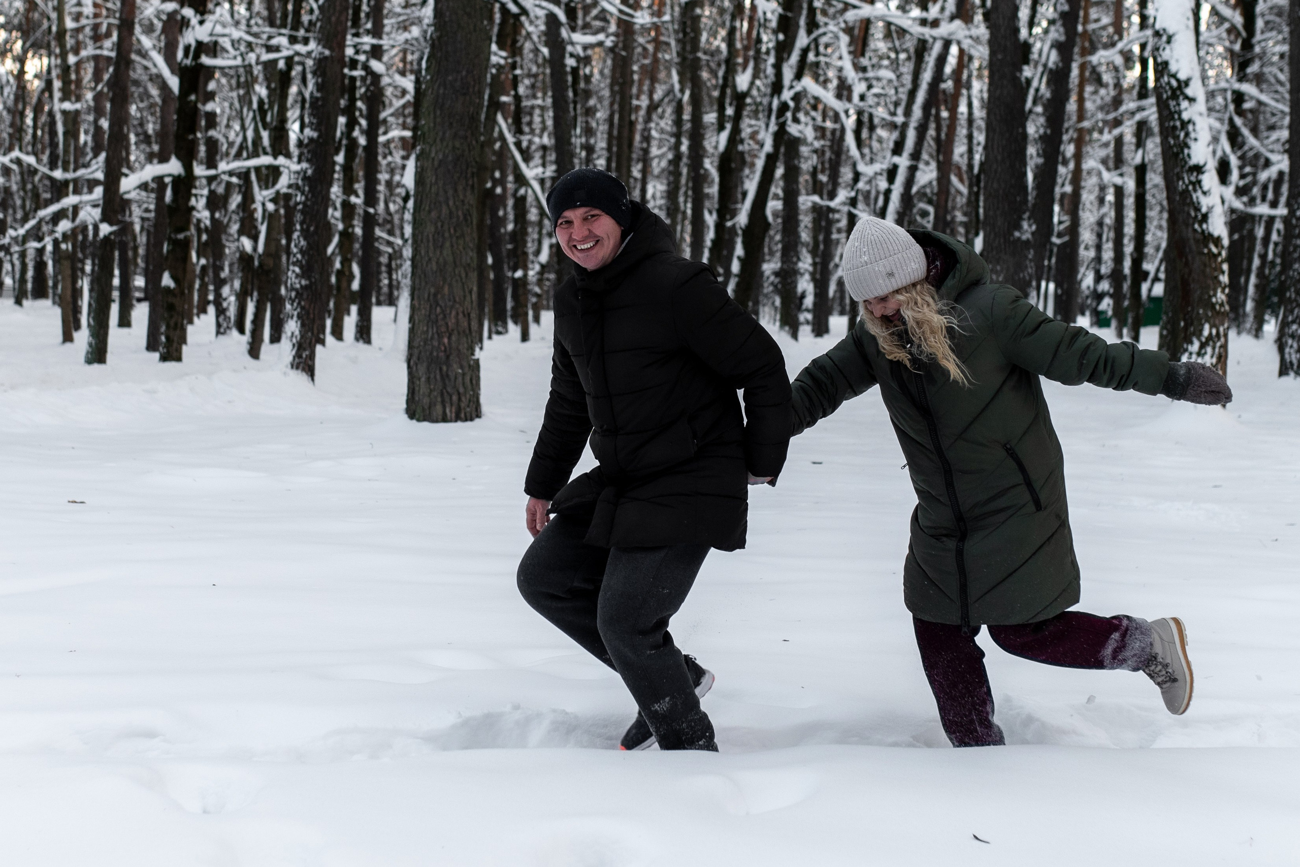 Сергей с семьей (в парке). Профессиональный интерьерный и репортажный фотограф Минск и РБ. Максим Орлов