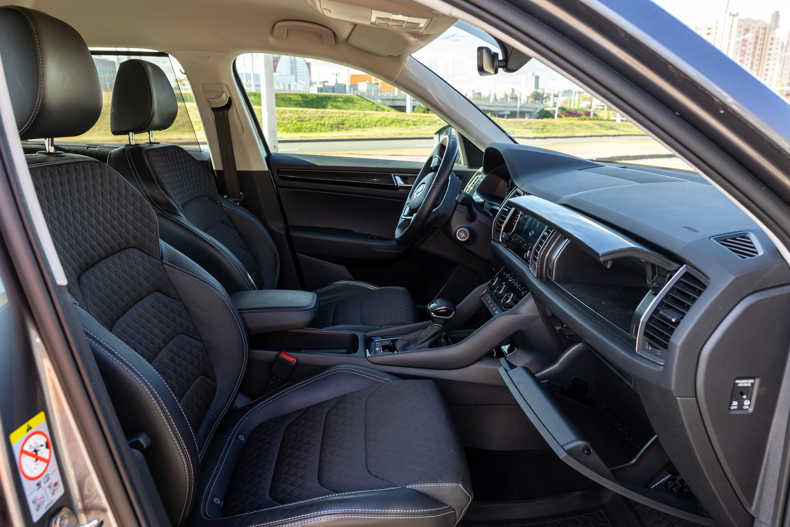 Skoda Kodiaq. Профессиональный интерьерный и репортажный фотограф Минск и РБ. Максим Орлов