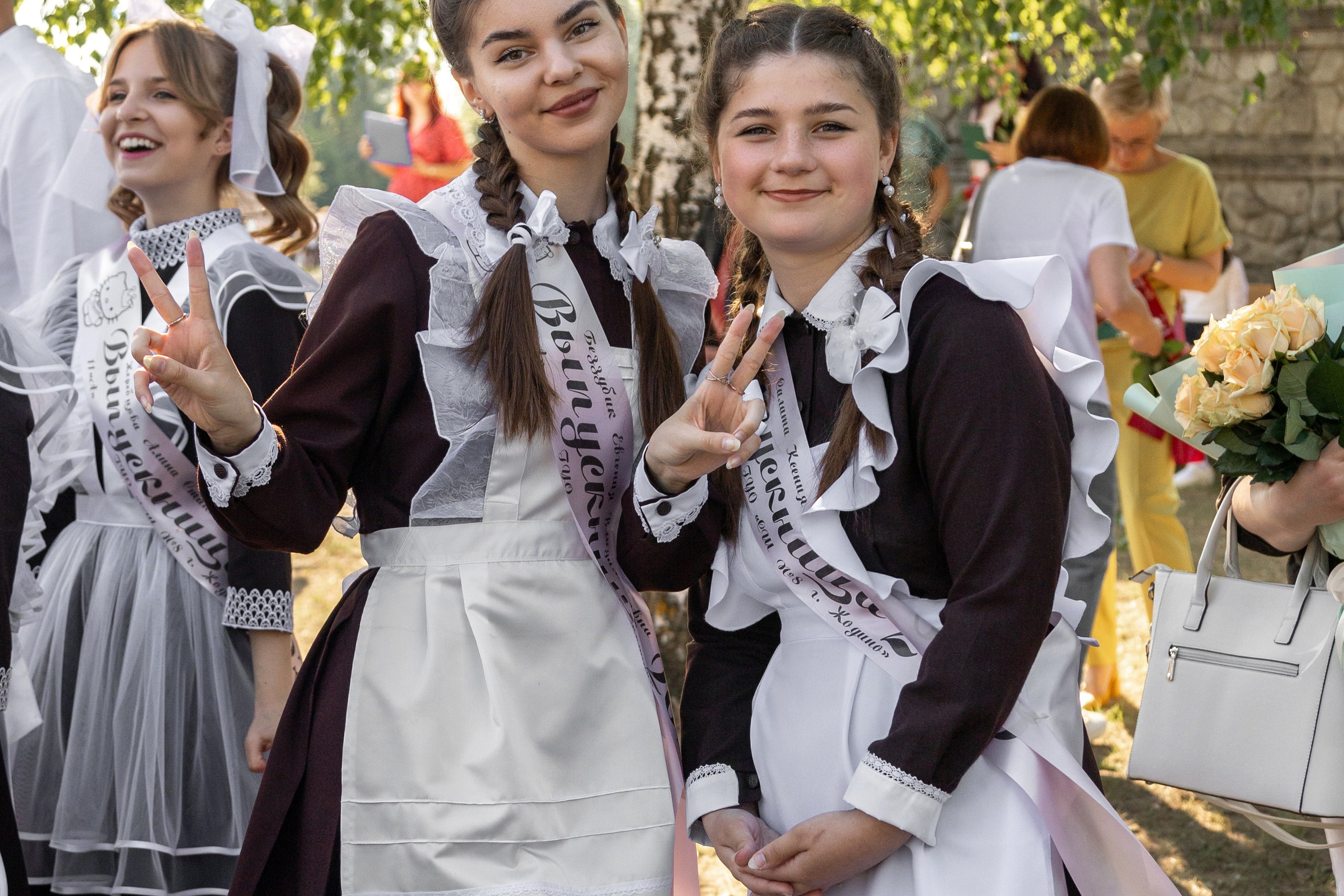 Выпускной в Жодино 2023. Профессиональный интерьерный и репортажный фотограф Минск и РБ. Максим Орлов