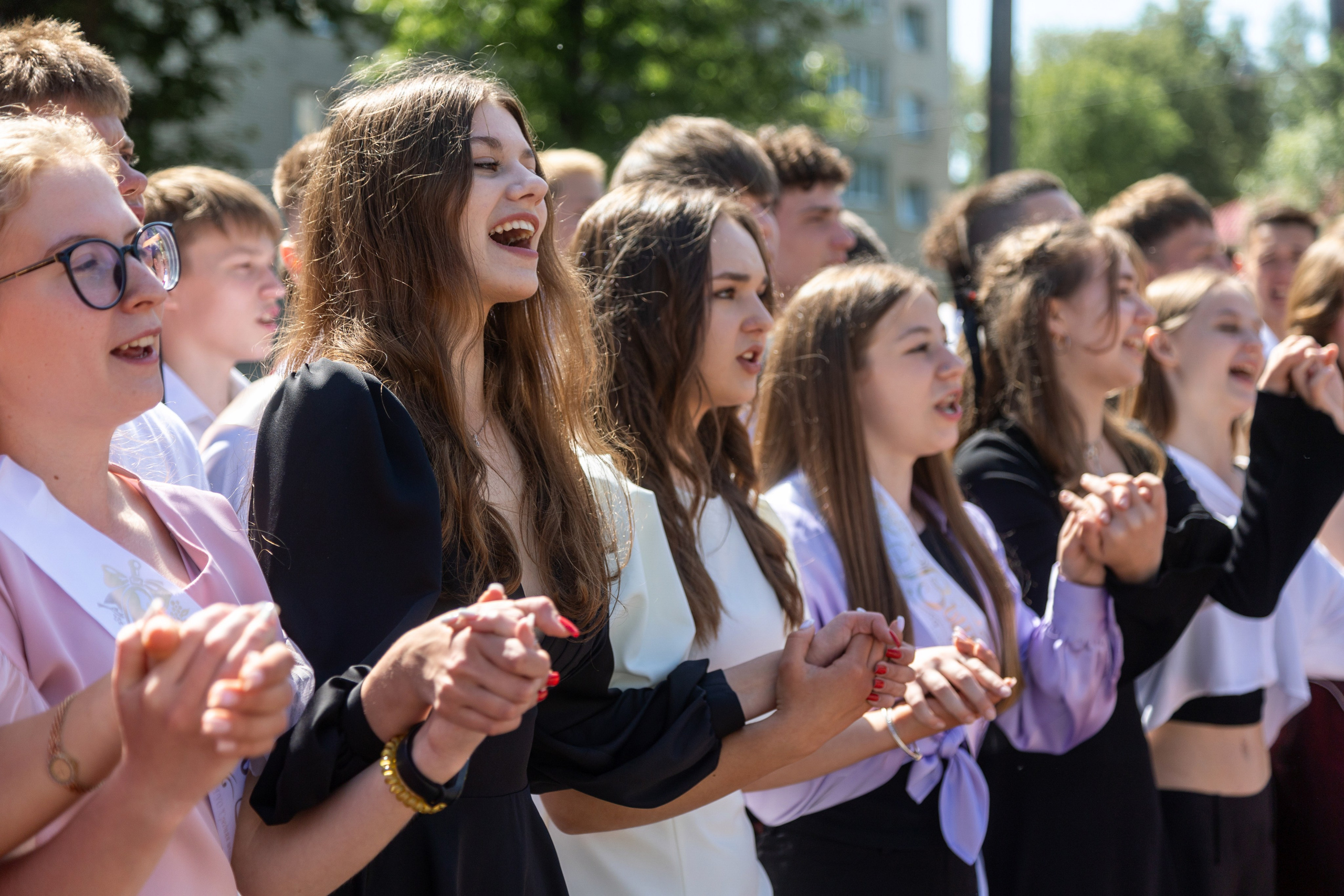 Школа 47. Последний звонок. Профессиональный интерьерный и репортажный фотограф Минск и РБ. Максим Орлов