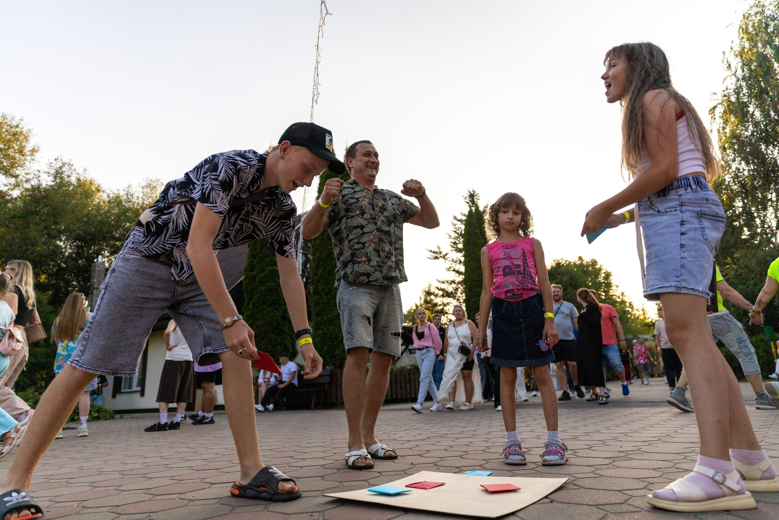 Дискохит. Профессиональный интерьерный и репортажный фотограф Минск и РБ. Максим Орлов