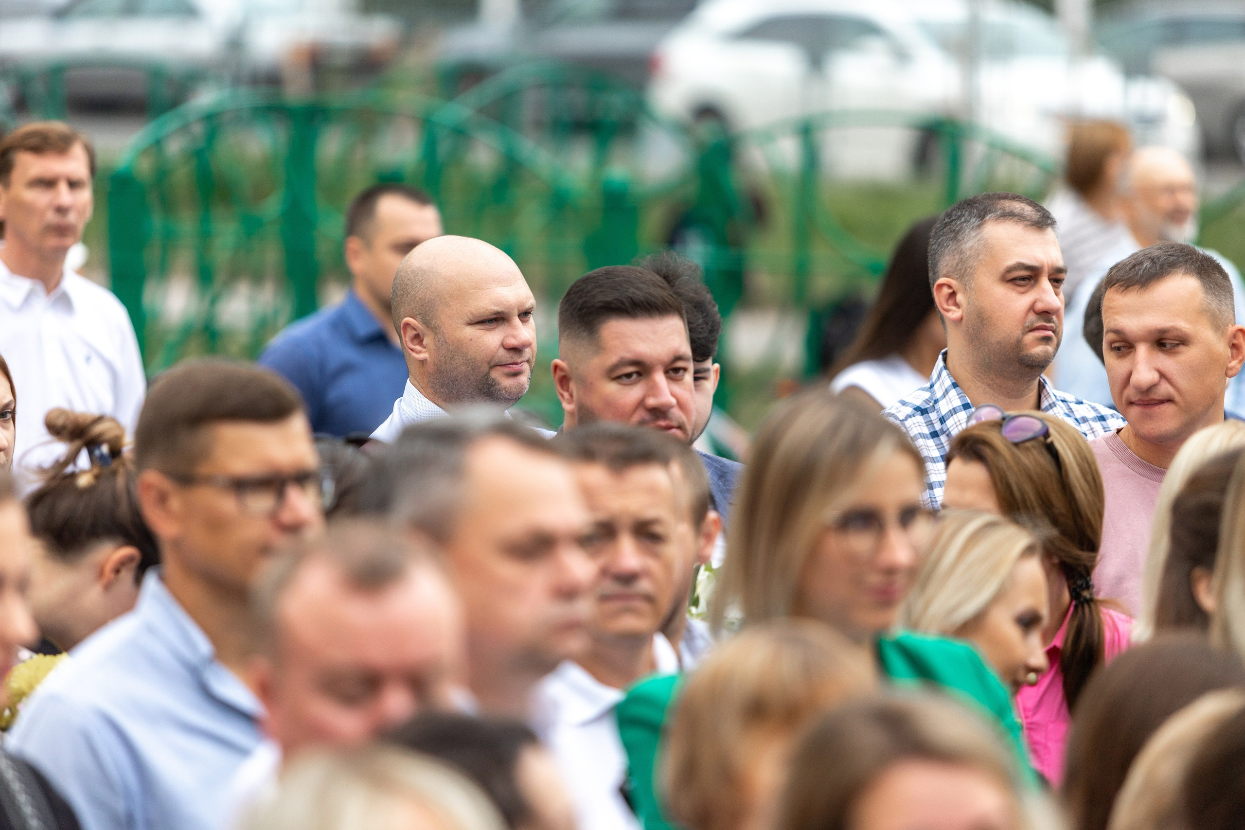 Линейка 1-го сентября. Профессиональный интерьерный и репортажный фотограф Минск и РБ. Максим Орлов