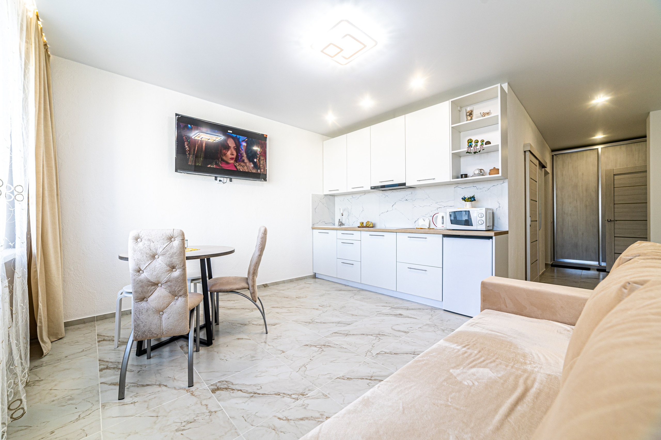 Пр. Дзержинского 94. Эконом вариант. Профессиональный интерьерный и репортажный фотограф Минск и РБ. Максим Орлов