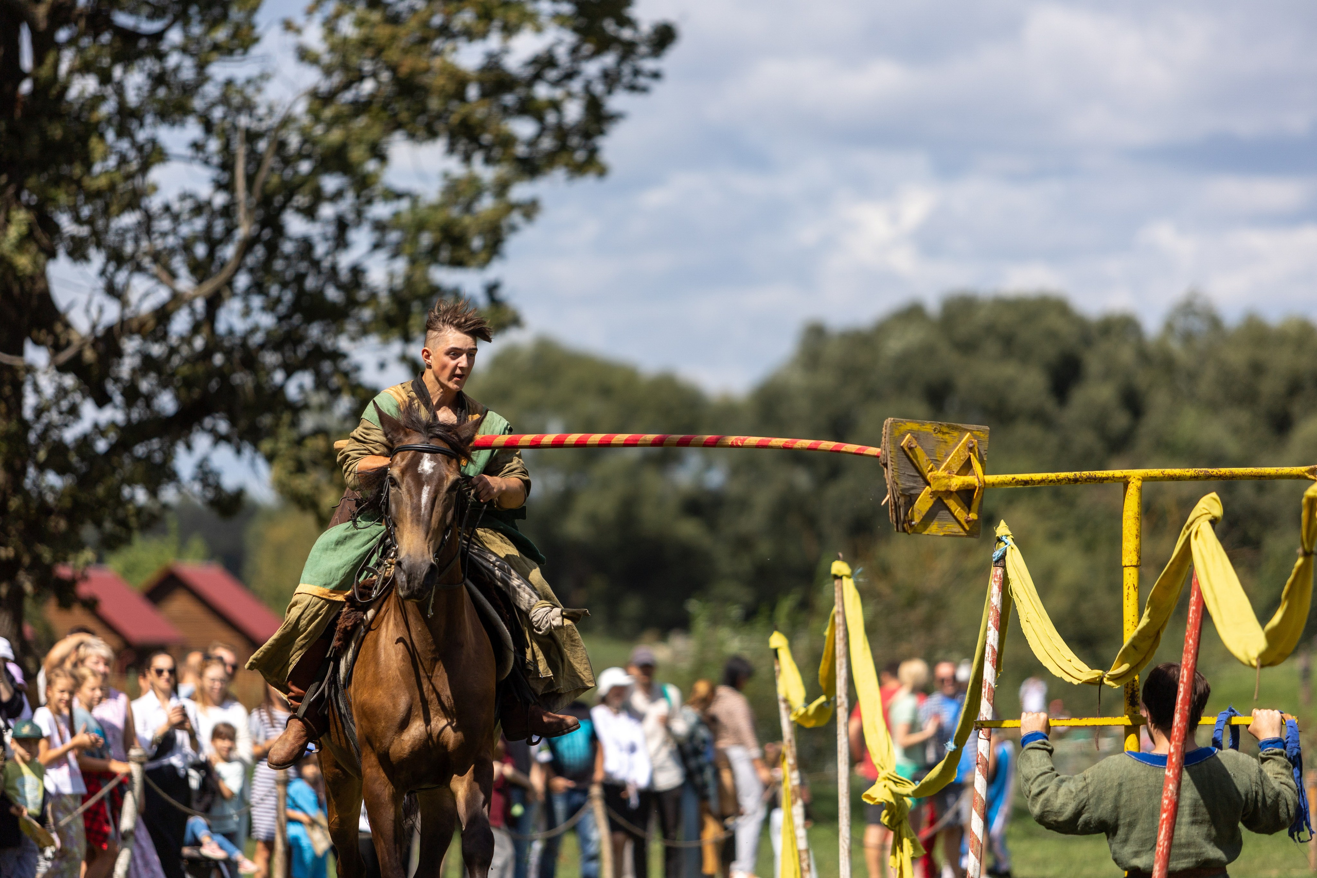 Ежегодный фестиваль средневековья в Дукоре. Профессиональный интерьерный и репортажный фотограф Минск и РБ. Максим Орлов