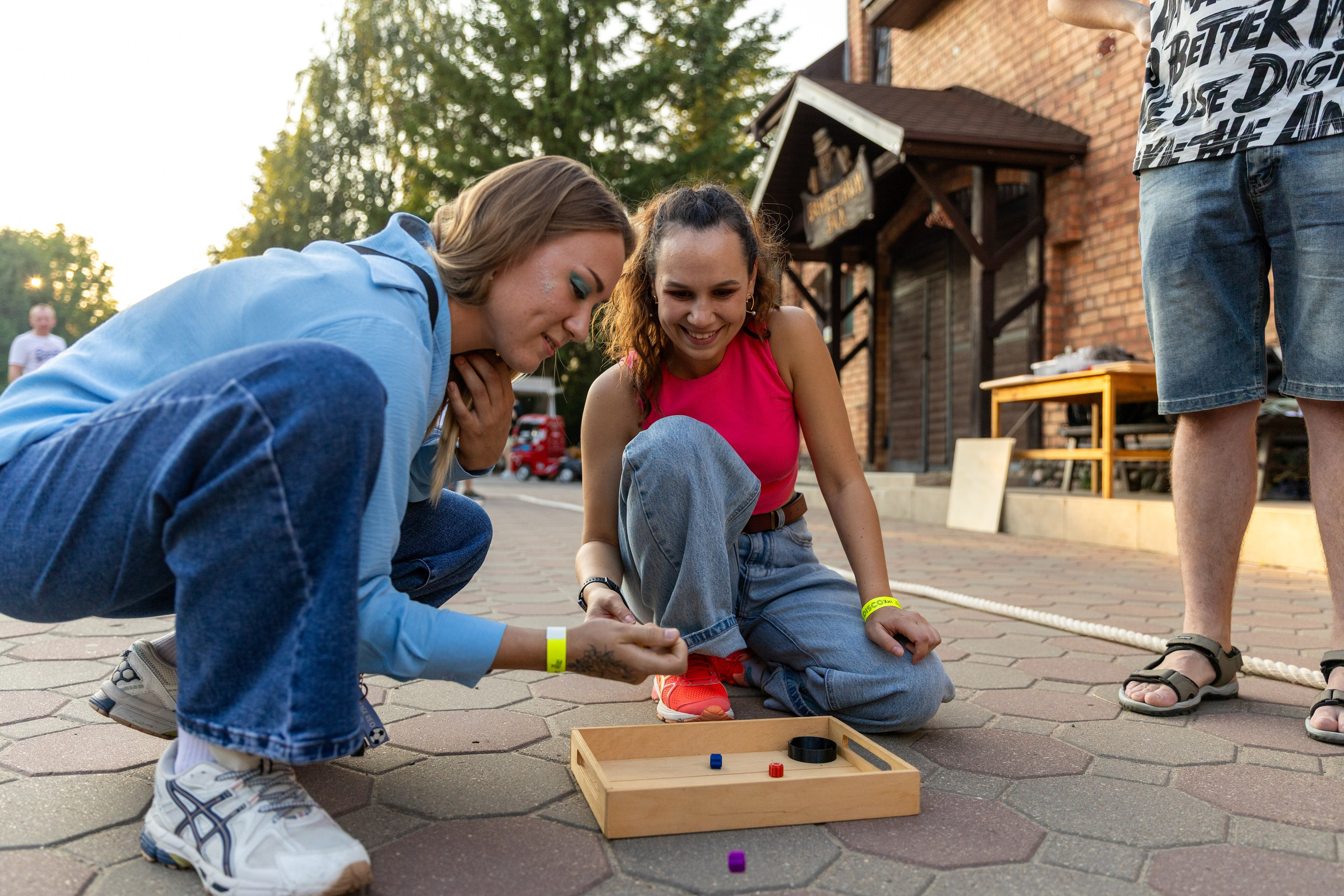 Дискохит. Профессиональный интерьерный и репортажный фотограф Минск и РБ. Максим Орлов