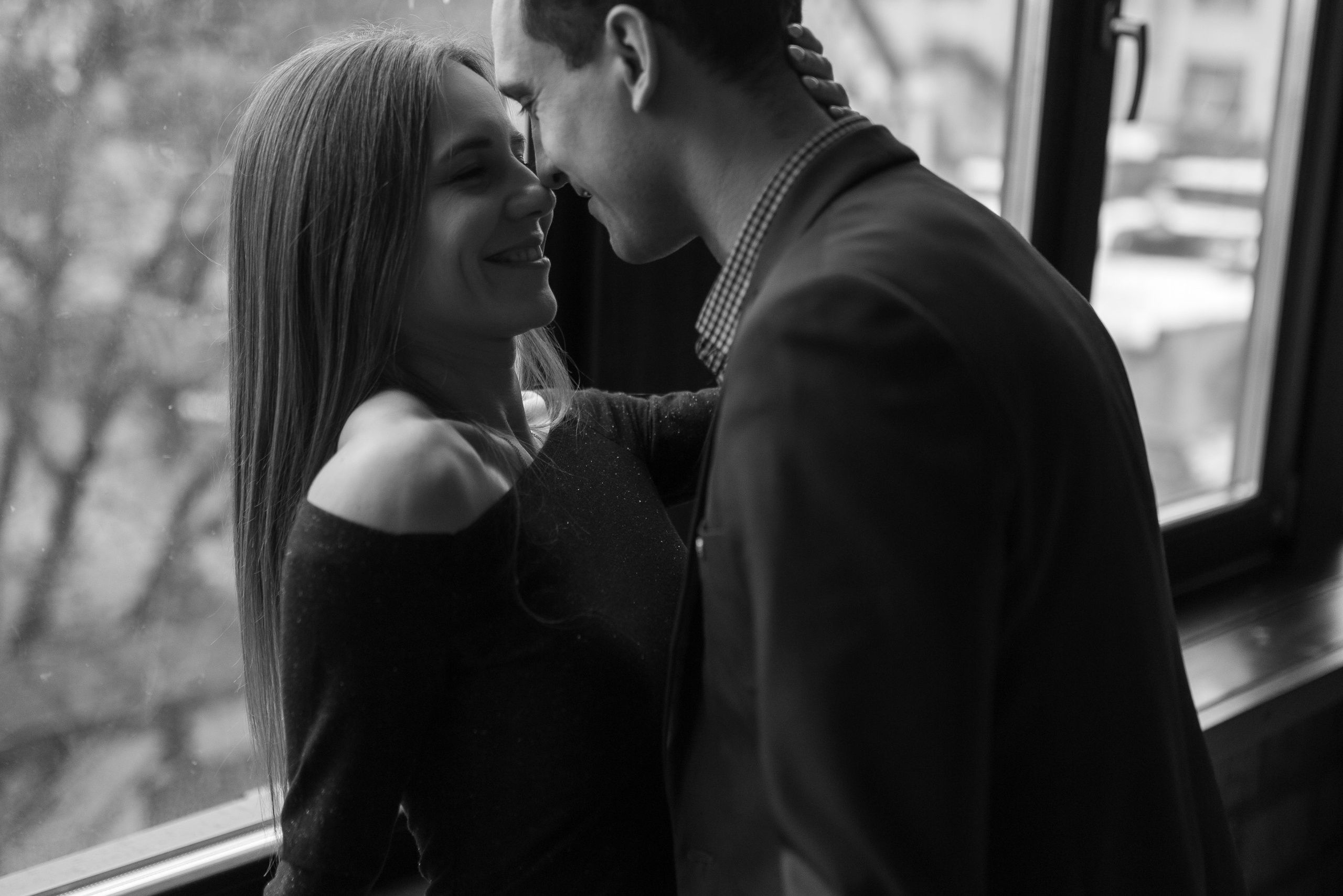 Love story Ильи и Кати. Профессиональный интерьерный и репортажный фотограф Минск и РБ. Максим Орлов