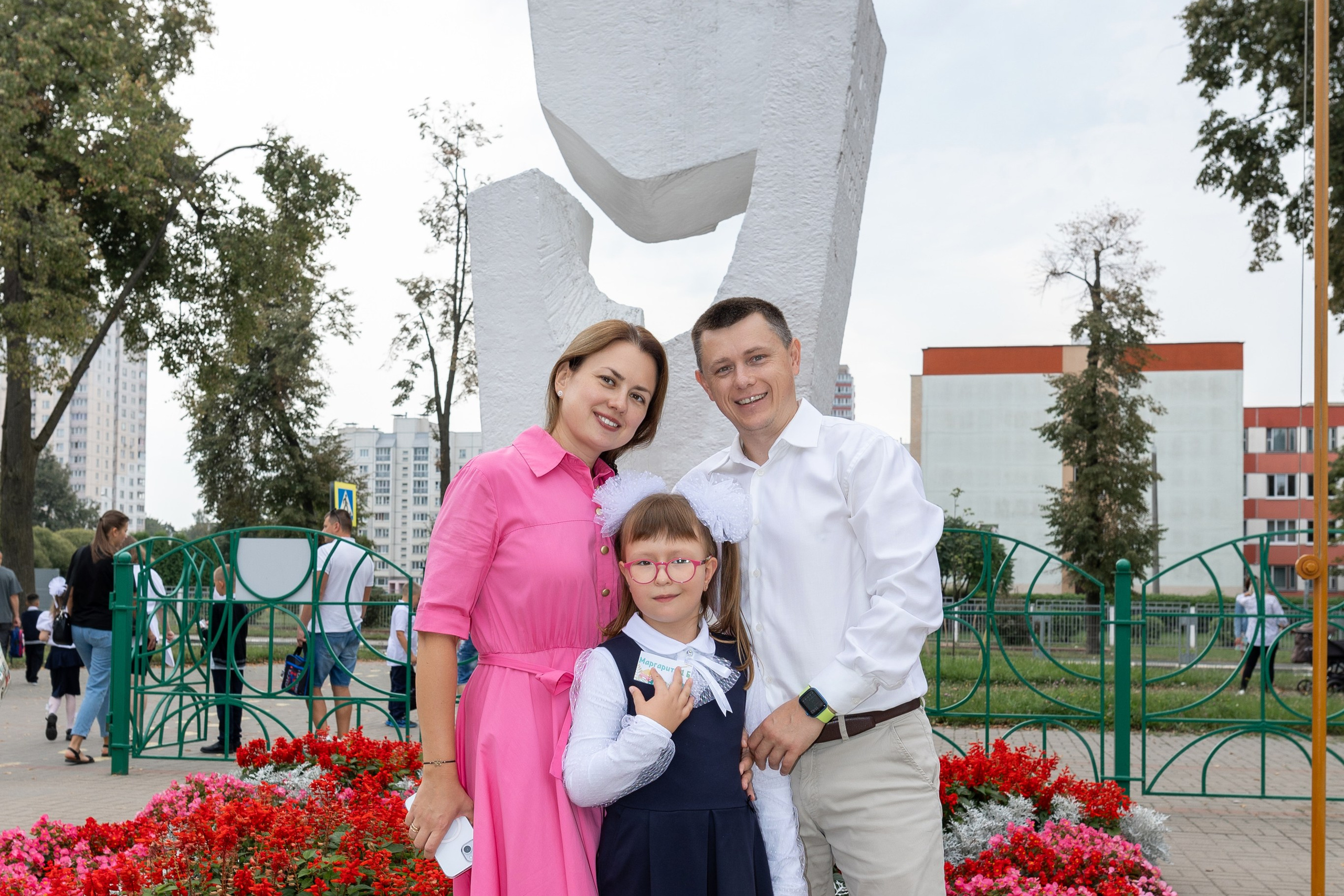 Линейка 1-го сентября. Профессиональный интерьерный и репортажный фотограф Минск и РБ. Максим Орлов