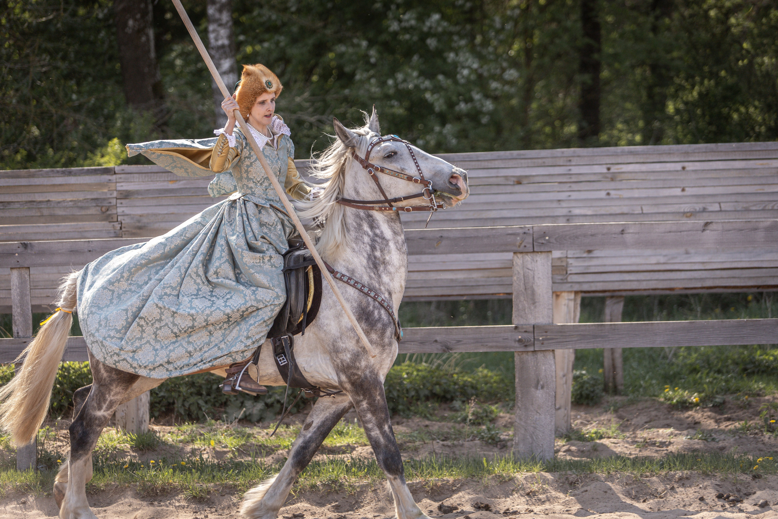 Золотая Шпора. Огнем и Мечем. День первый. Рыцарский турнир. Профессиональный интерьерный и репортажный фотограф Минск и РБ. Максим Орлов