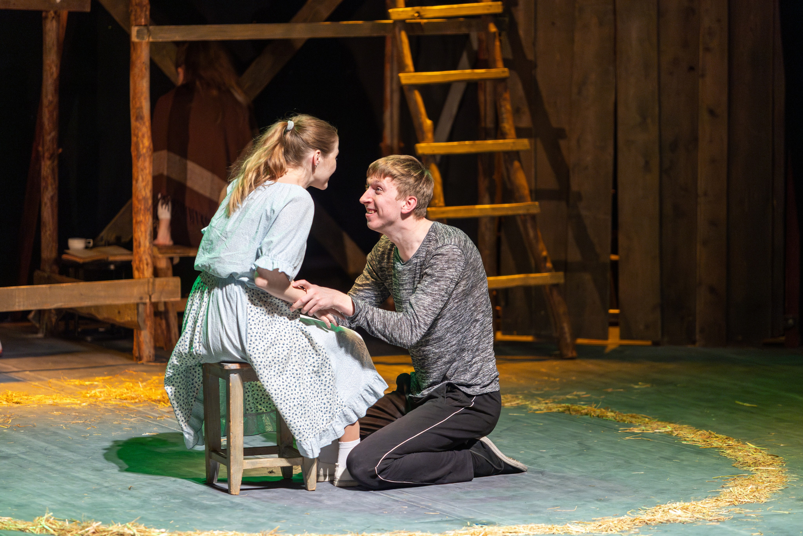 Театр белорусской армии «Очень простая история». Профессиональный интерьерный и репортажный фотограф Минск и РБ. Максим Орлов