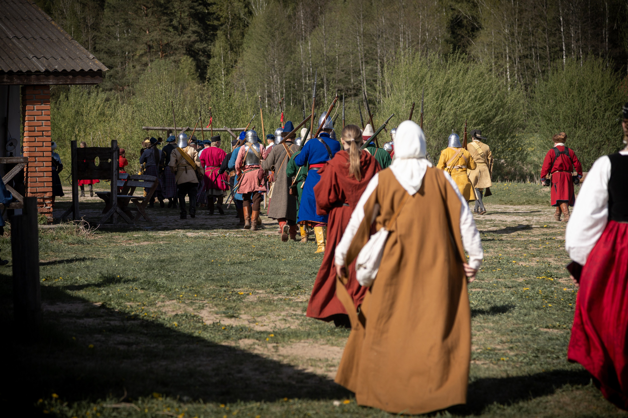 Золотая шпора. Огнем и мечем. День второй. Вылазка в лес. Штурм фортеции. Княжеский пир. Профессиональный интерьерный и репортажный фотограф Минск и РБ. Максим Орлов