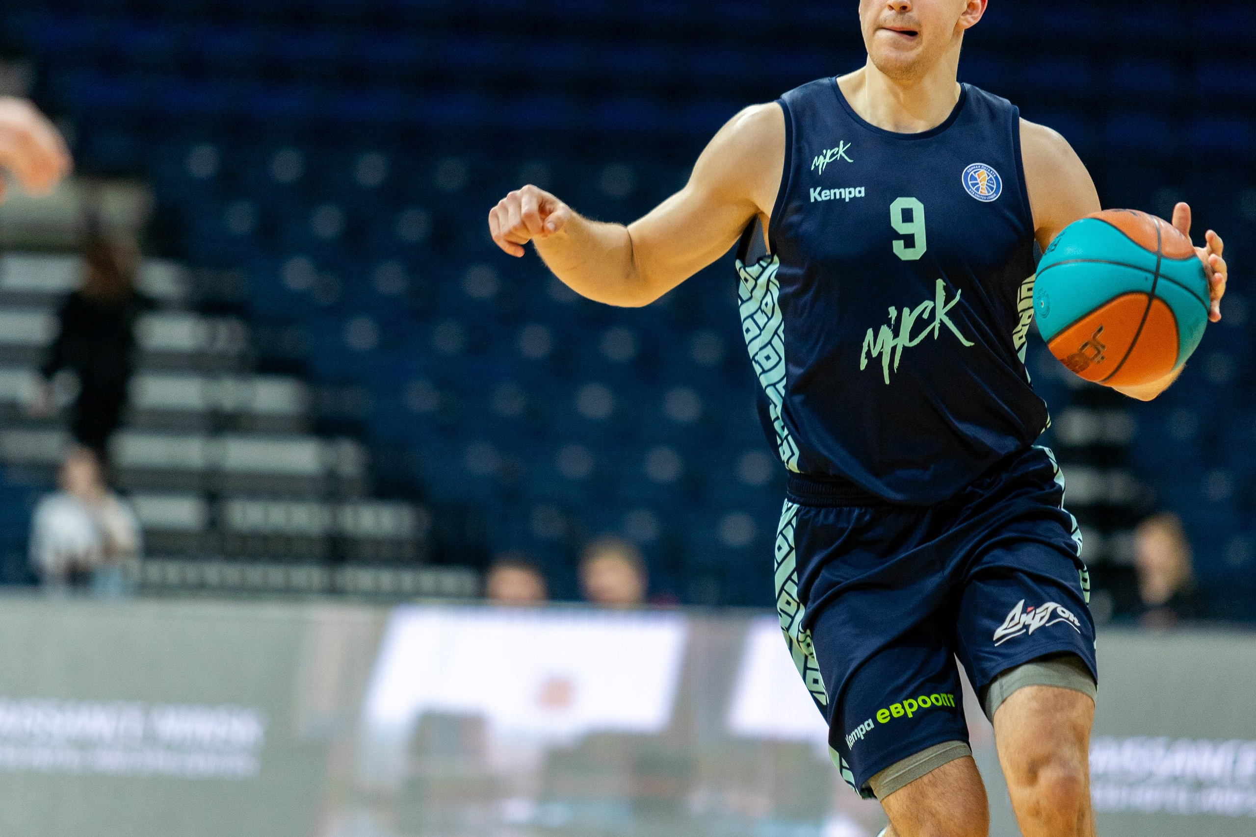 Баскетбол. Лучшие кадры. Минск — Уралмаш 13.02.2024. Профессиональный интерьерный и репортажный фотограф Минск и РБ. Максим Орлов