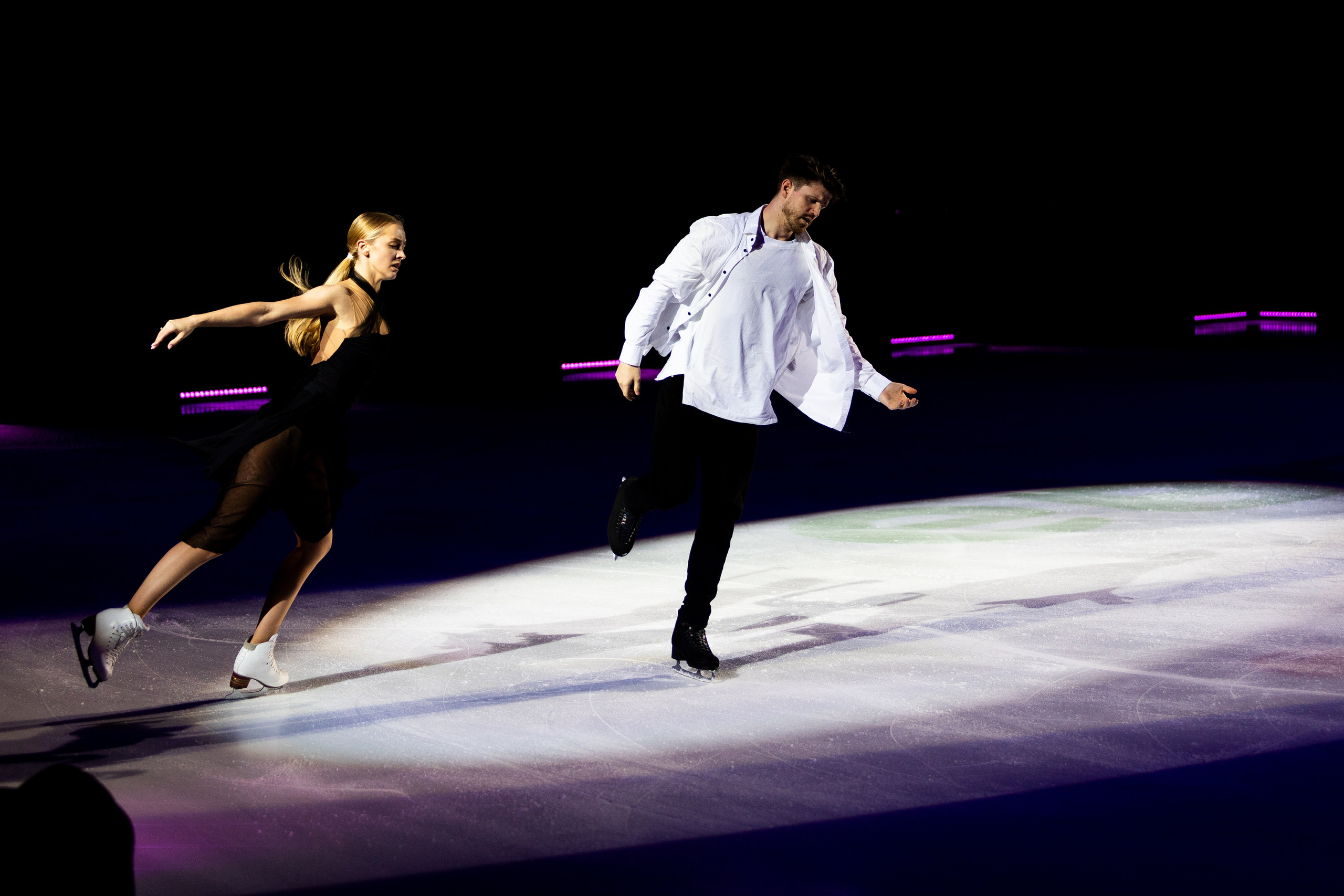 Ледовое шоу Ильи Авербуха 30.03.2024. Профессиональный интерьерный и репортажный фотограф Минск и РБ. Максим Орлов