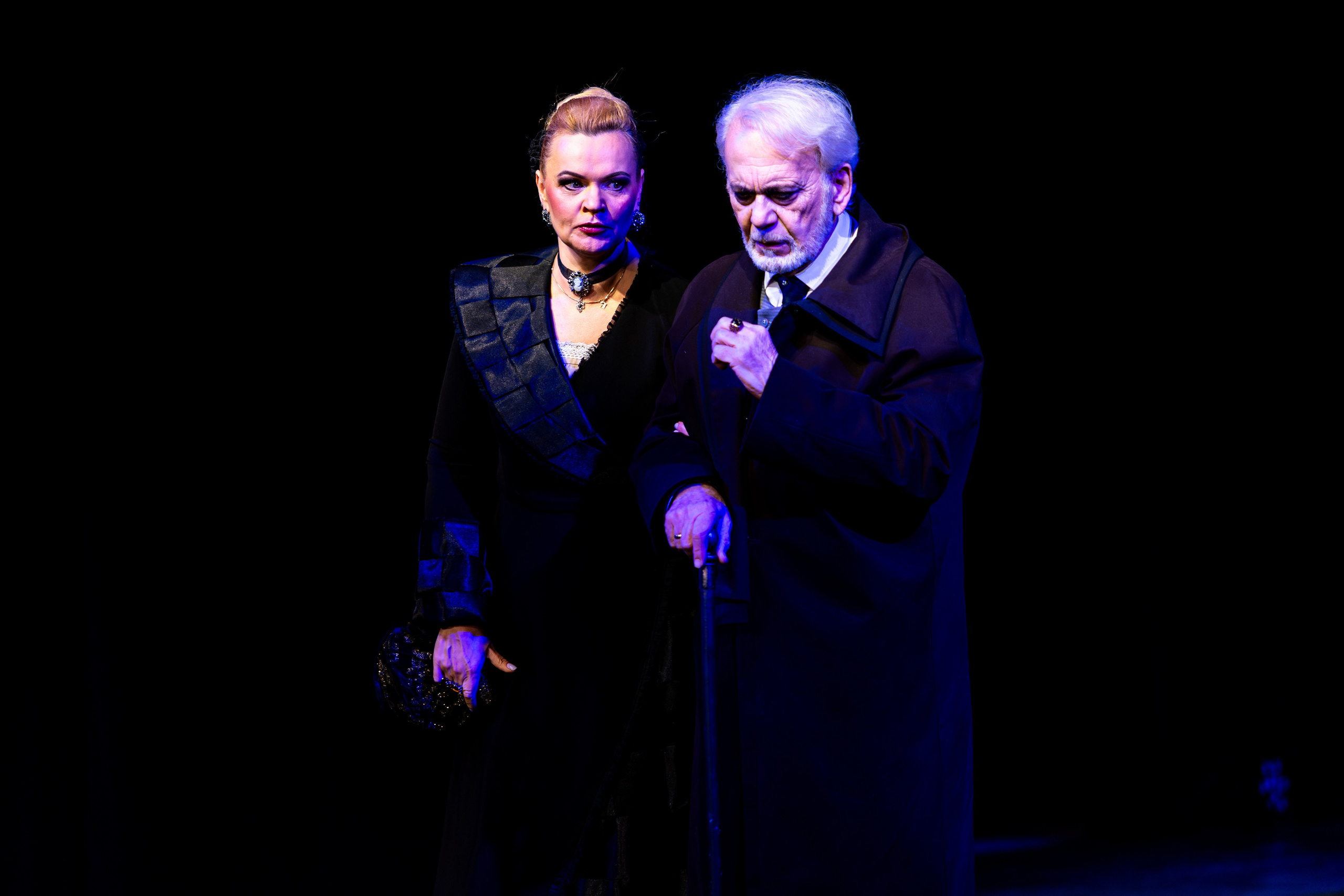 Новый театр «Я вещь». Профессиональный интерьерный и репортажный фотограф Минск и РБ. Максим Орлов