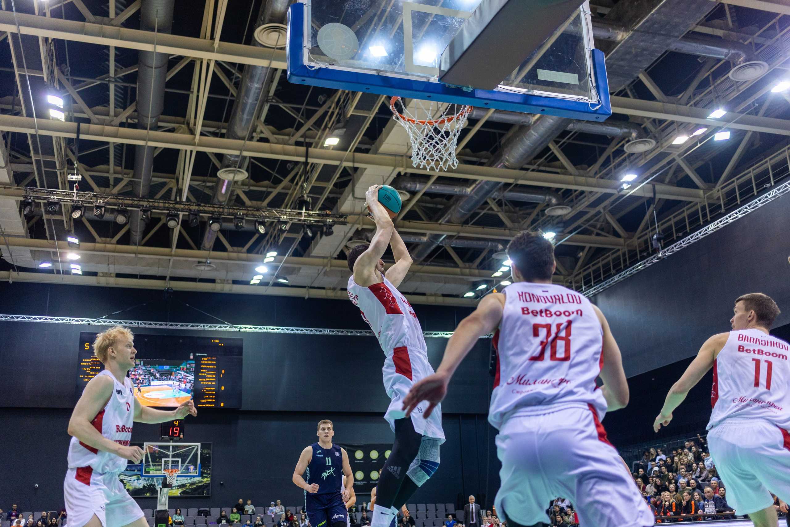 Баскетбол. Минск — MBA. 09.03.2024. Профессиональный интерьерный и репортажный фотограф Минск и РБ. Максим Орлов