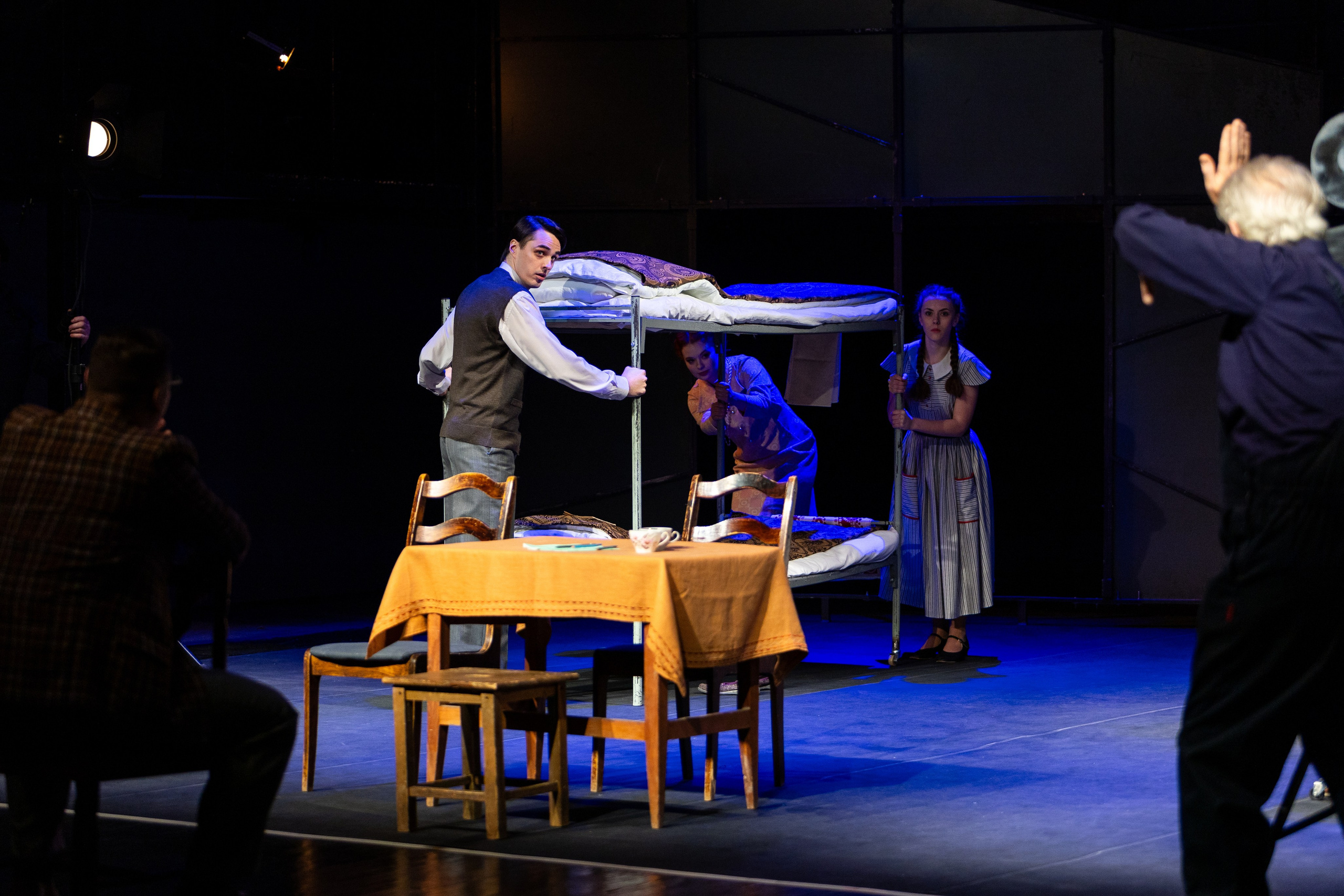 Новый театр «Фабричная девчонка». Профессиональный интерьерный и репортажный фотограф Минск и РБ. Максим Орлов