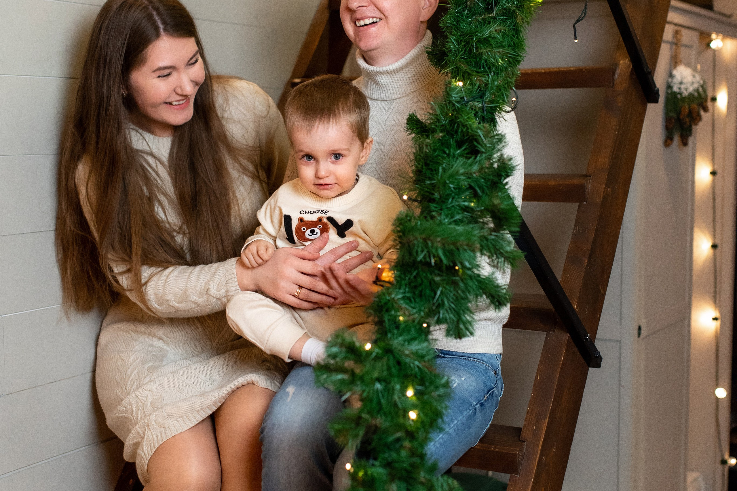 Саша и Оля (новогодняя). Профессиональный интерьерный и репортажный фотограф Минск и РБ. Максим Орлов