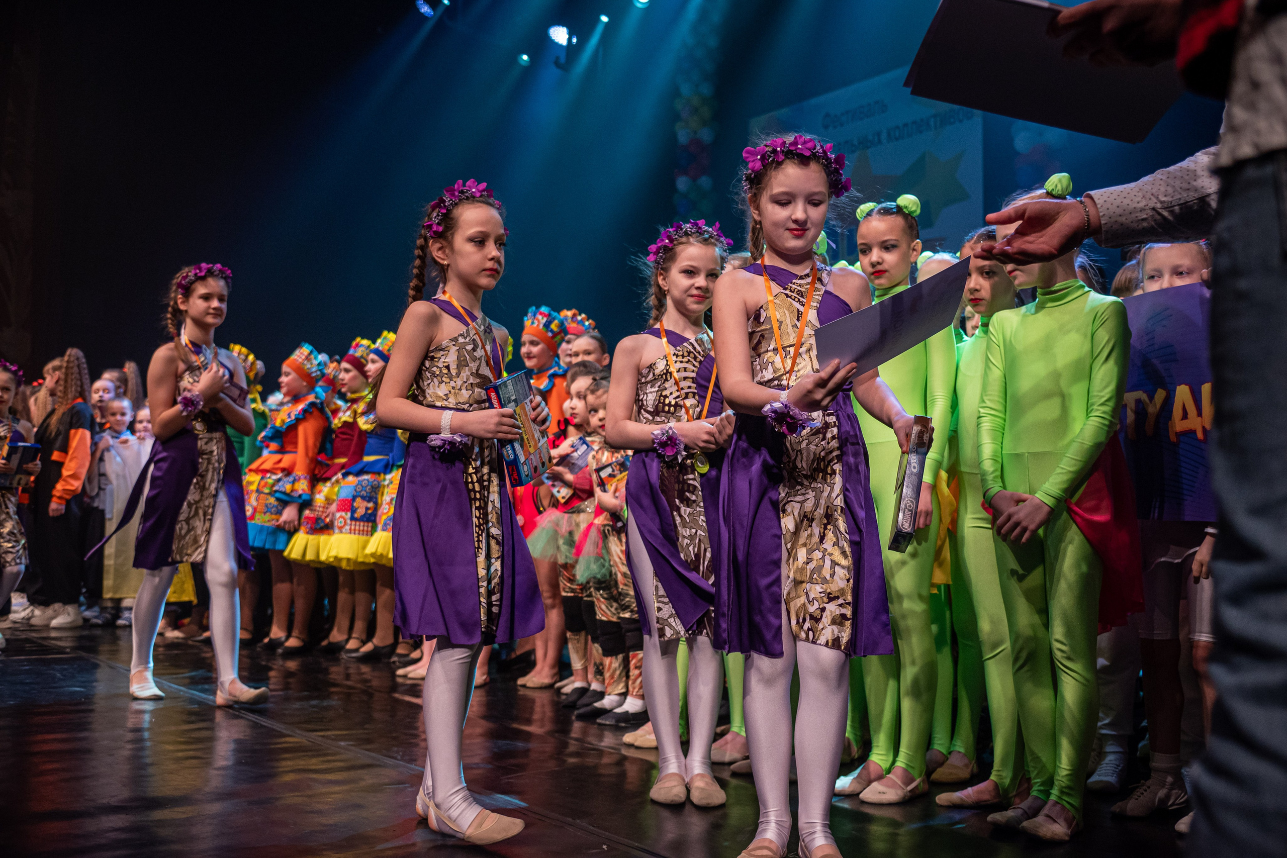 Фестиваль детских танцевальных коллективов. Профессиональный интерьерный и репортажный фотограф Минск и РБ. Максим Орлов