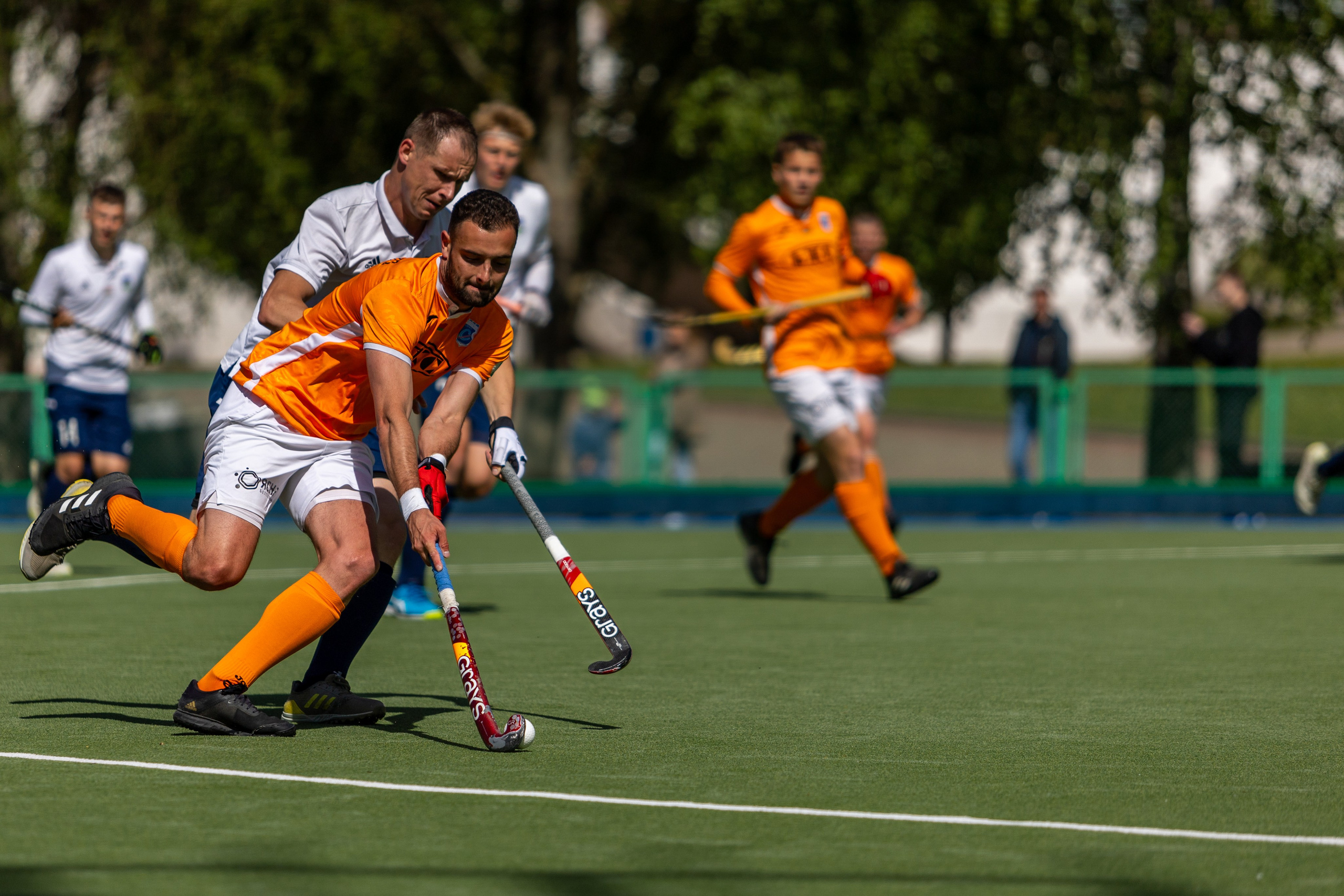 Хоккей на траве. ХК Минск — СК Строитель 12.05.2024. Профессиональный интерьерный и репортажный фотограф Минск и РБ. Максим Орлов