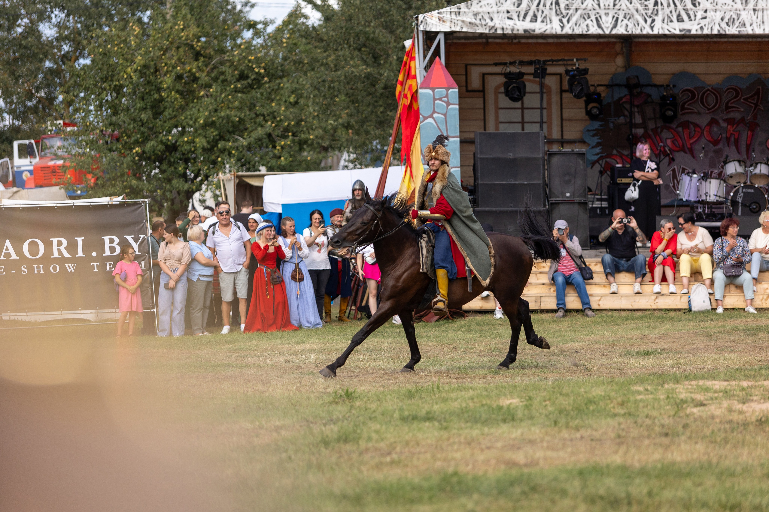 Рыцарский фест. Мстиславль. Профессиональный интерьерный и репортажный фотограф Минск и РБ. Максим Орлов
