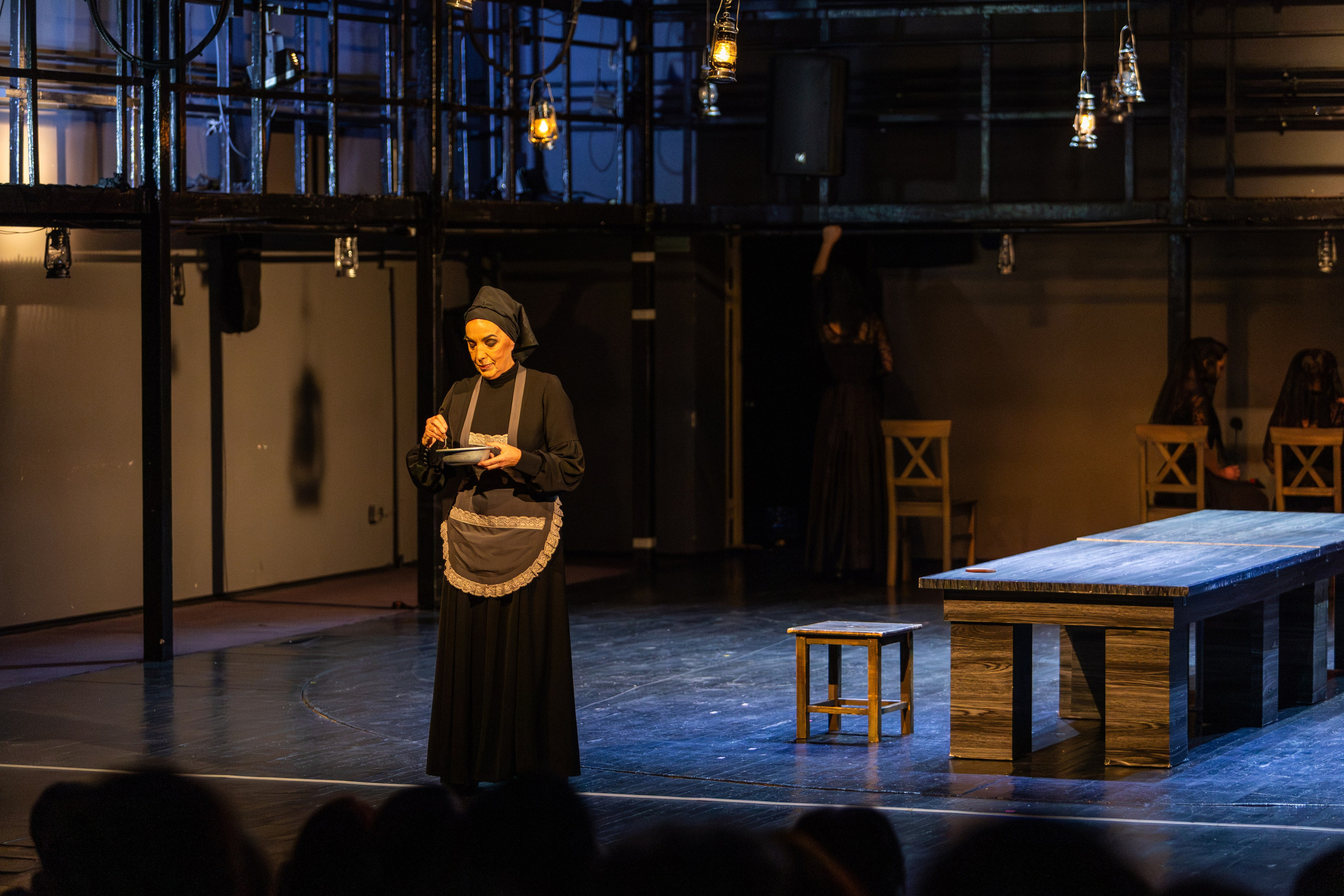 Новый театр «Дом Бернарды Альбы». Профессиональный интерьерный и репортажный фотограф Минск и РБ. Максим Орлов