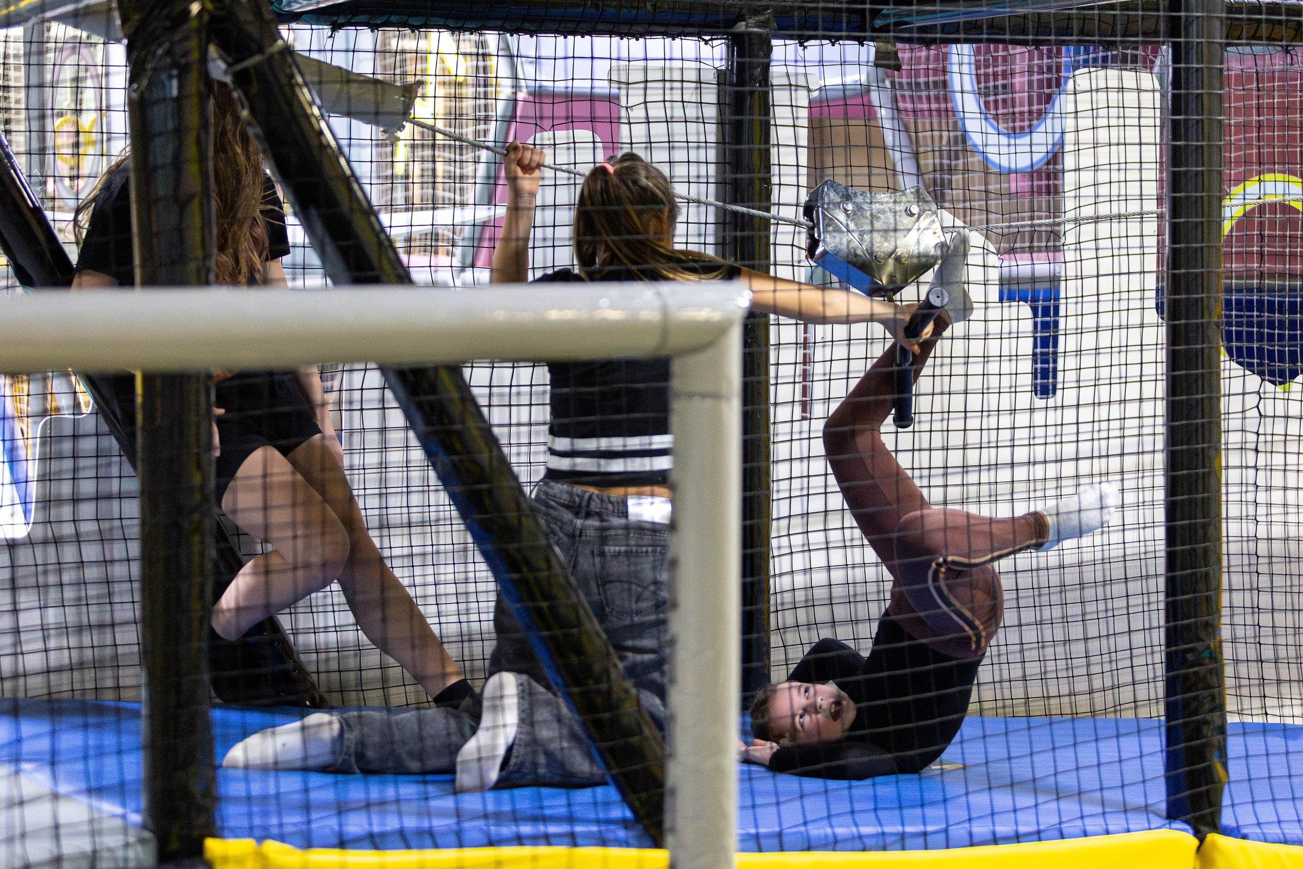 ДР Влада (батутная арена). Профессиональный интерьерный и репортажный фотограф Минск и РБ. Максим Орлов