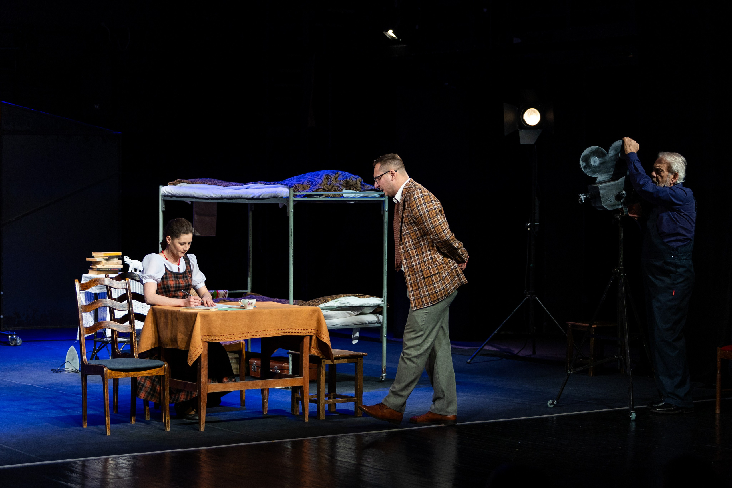 Новый театр «Фабричная девчонка». Профессиональный интерьерный и репортажный фотограф Минск и РБ. Максим Орлов