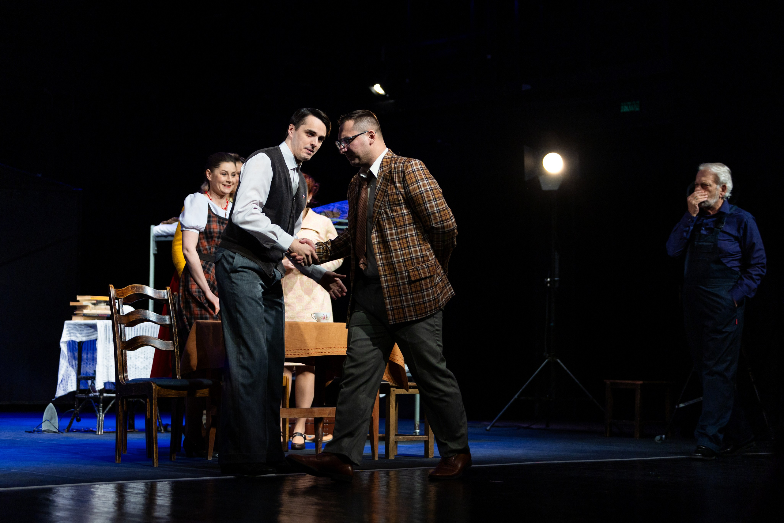 Новый театр «Фабричная девчонка». Профессиональный интерьерный и репортажный фотограф Минск и РБ. Максим Орлов