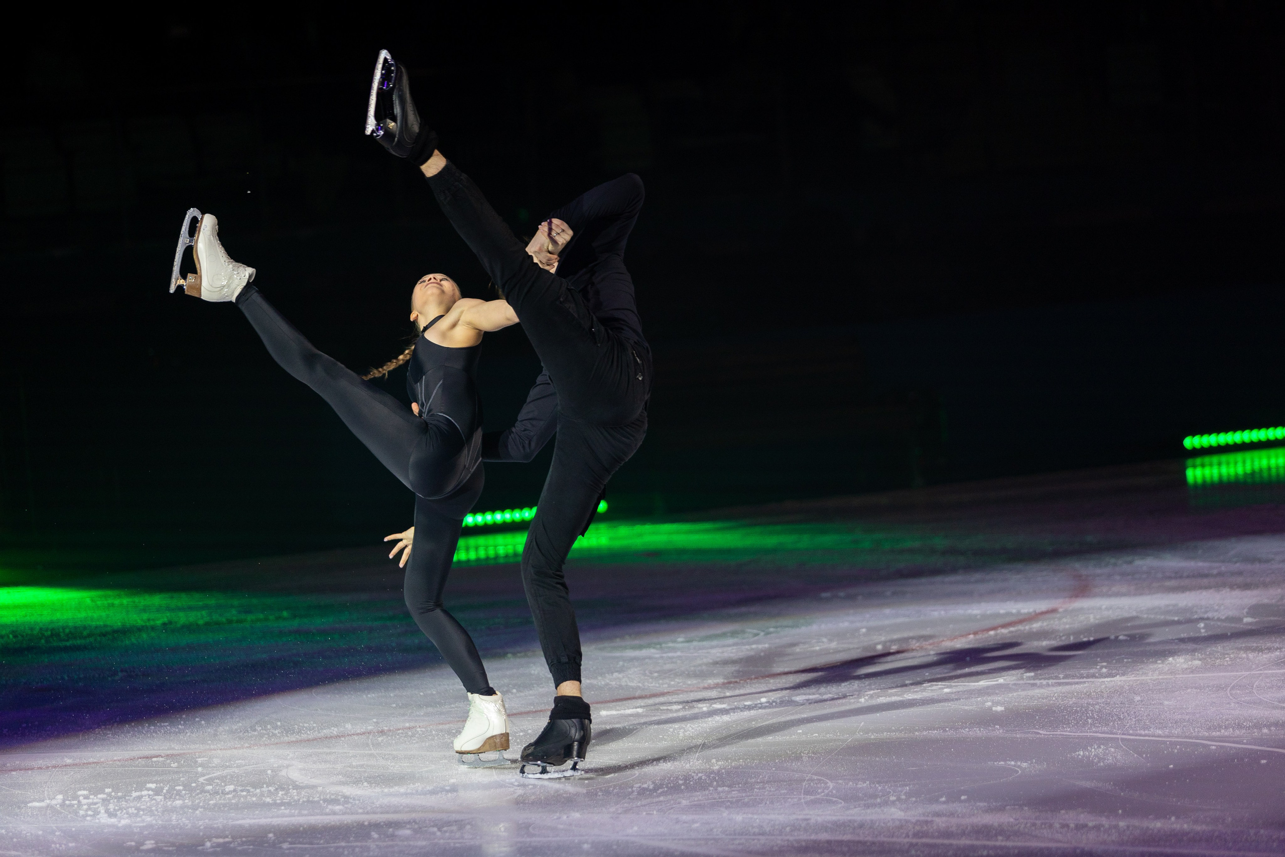 Ледовое шоу Ильи Авербуха 30.03.2024. Профессиональный интерьерный и репортажный фотограф Минск и РБ. Максим Орлов