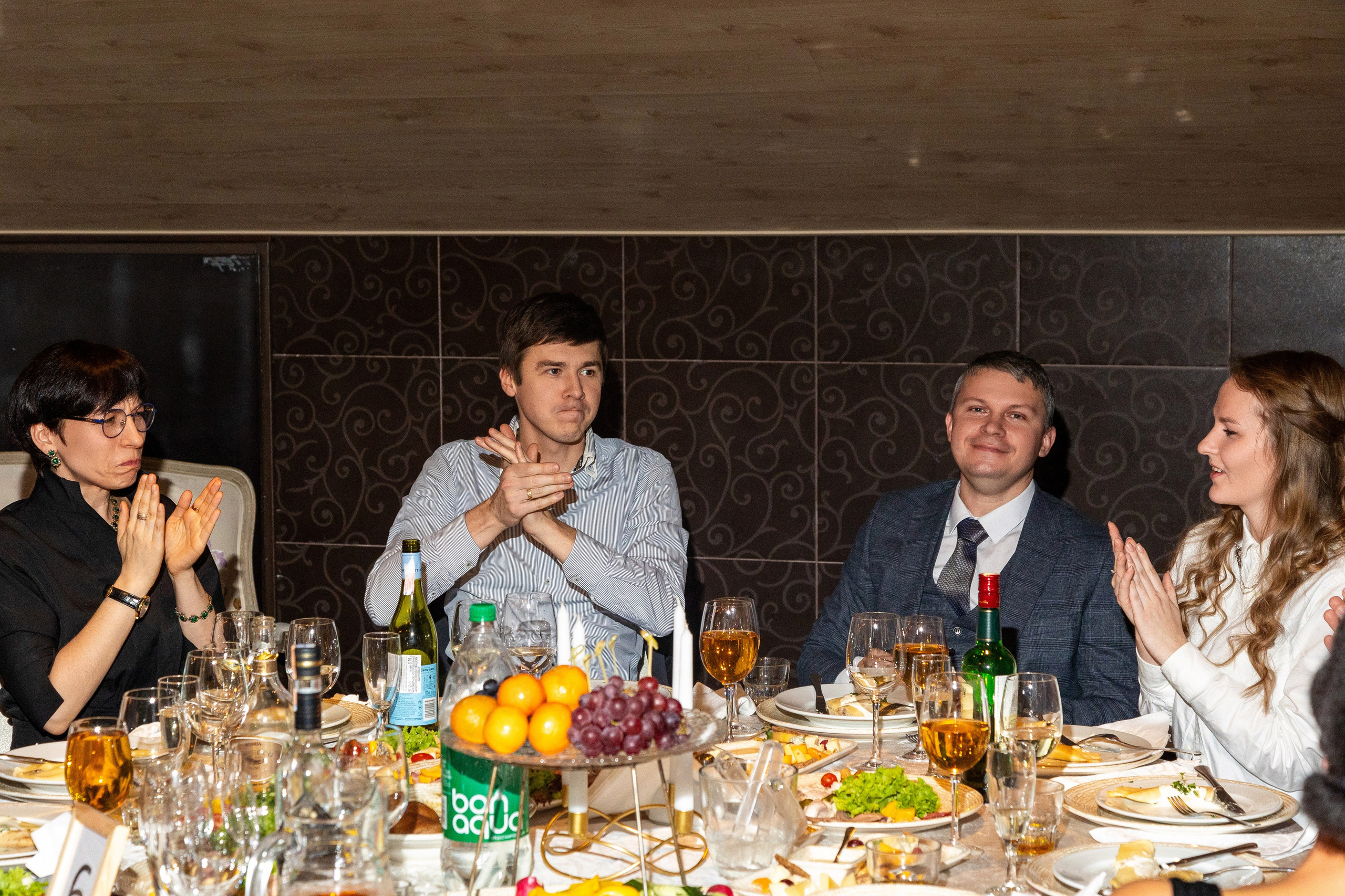 Новогодний корпоратив. Профессиональный интерьерный и репортажный фотограф Минск и РБ. Максим Орлов