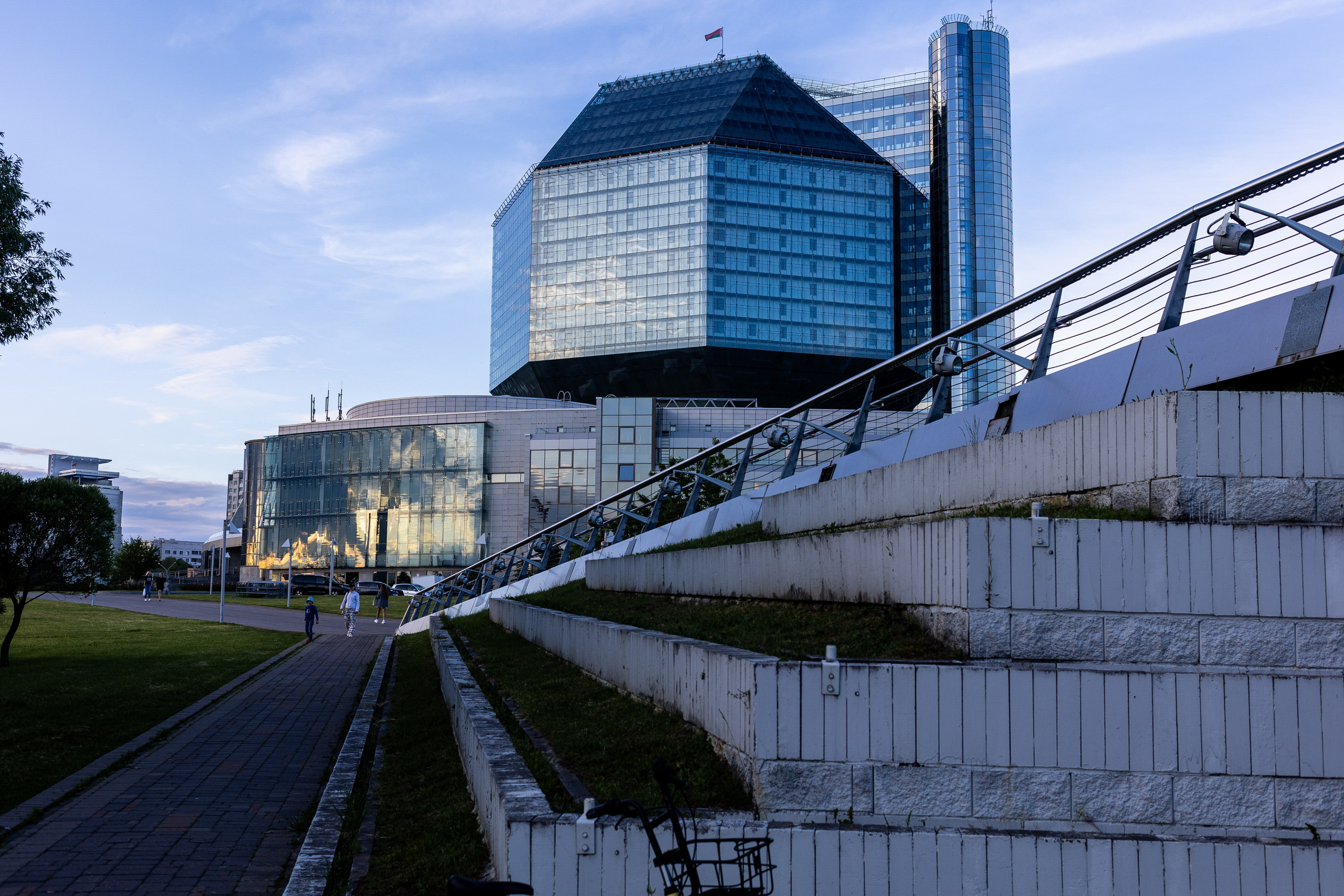 Фотосъемка на улицах. Профессиональный интерьерный и репортажный фотограф Минск и РБ. Максим Орлов