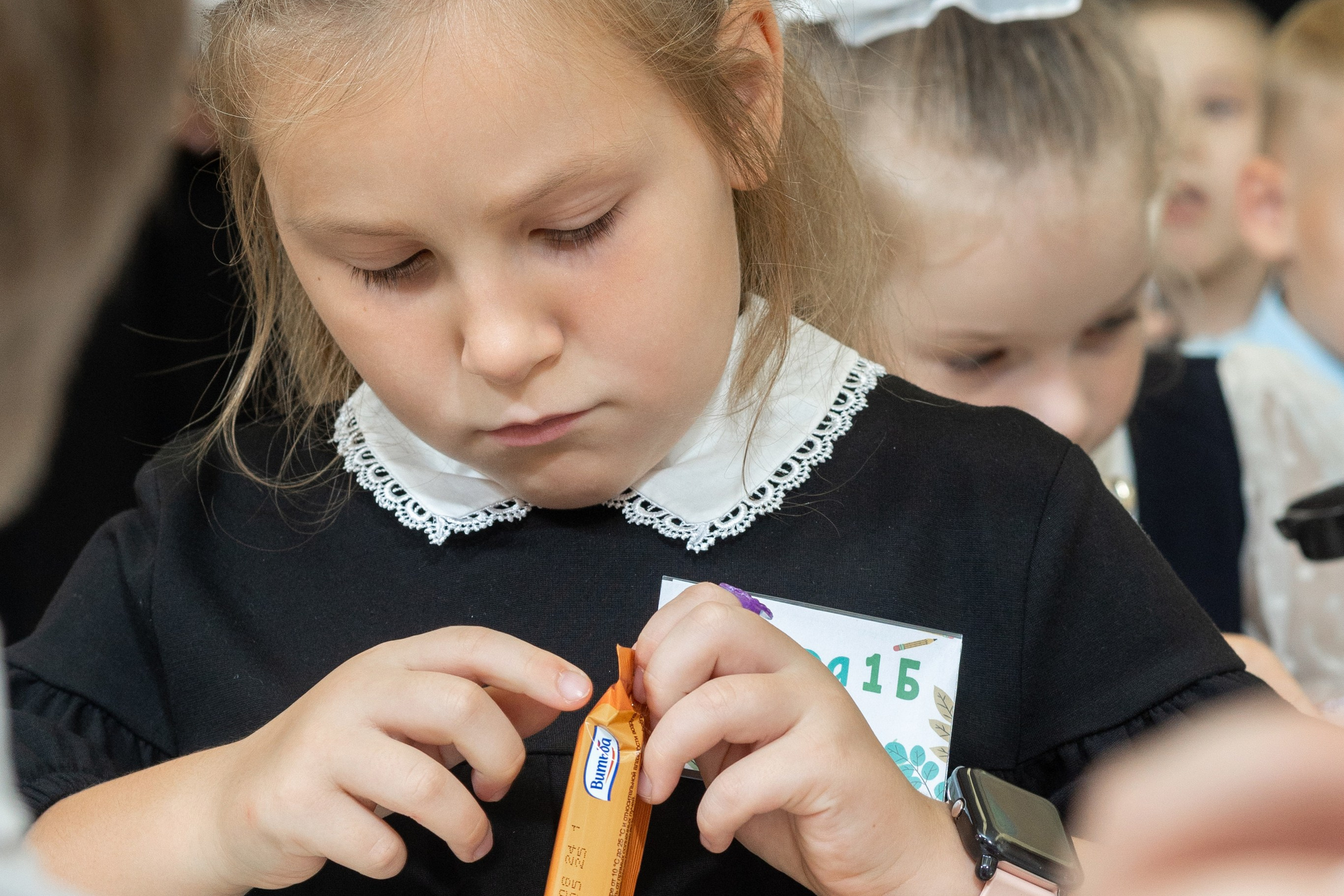 Линейка 1-го сентября. Профессиональный интерьерный и репортажный фотограф Минск и РБ. Максим Орлов