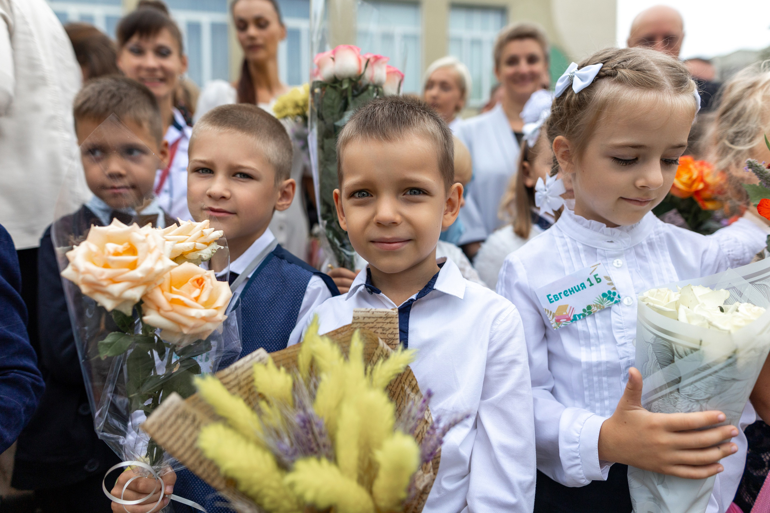 Линейка 1-го сентября. Профессиональный интерьерный и репортажный фотограф Минск и РБ. Максим Орлов