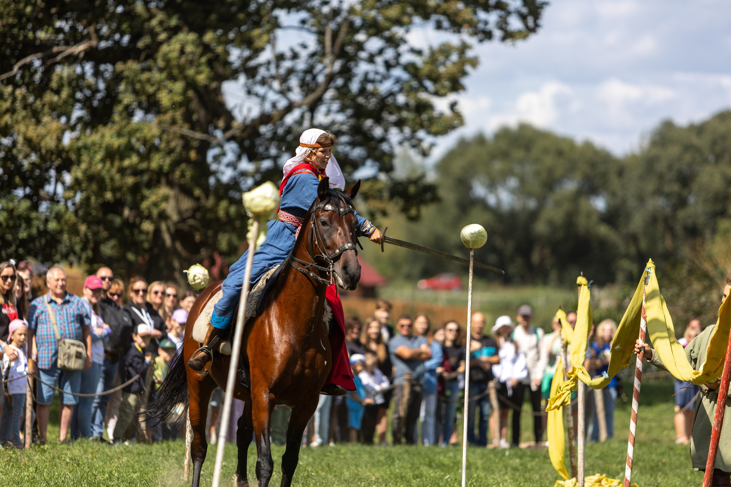 Ежегодный фестиваль средневековья в Дукоре. Профессиональный интерьерный и репортажный фотограф Минск и РБ. Максим Орлов